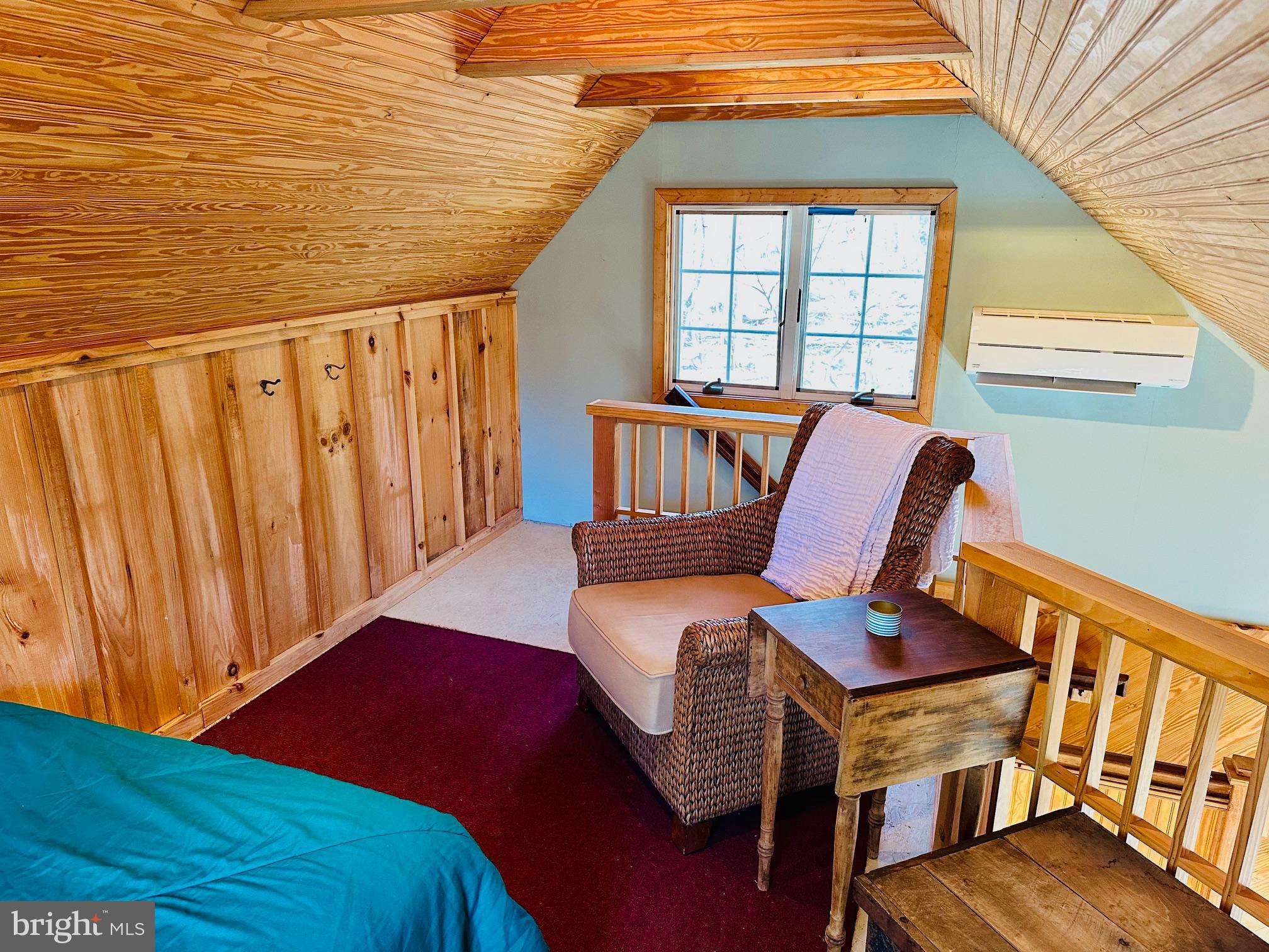 WHITE CLIFFS - Residential