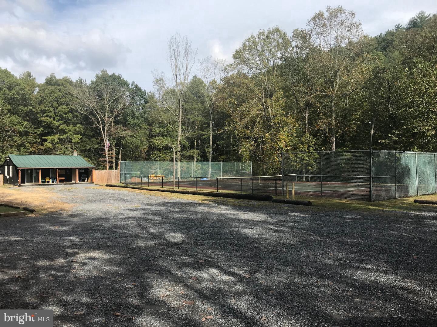 WHITE CLIFFS - Residential