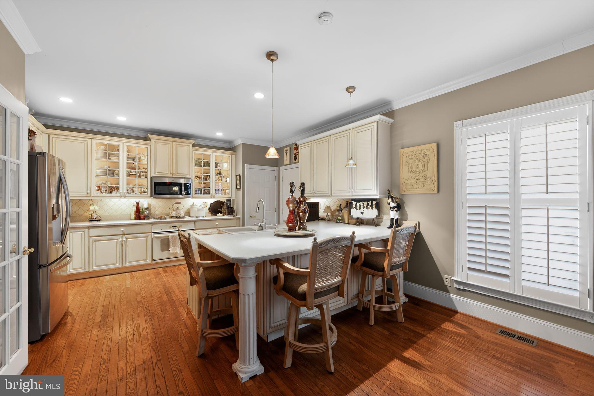 EAGLEVIEW - Residential