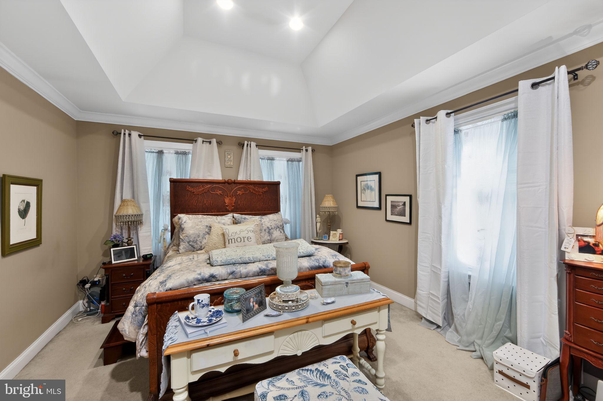 EAGLEVIEW - Residential