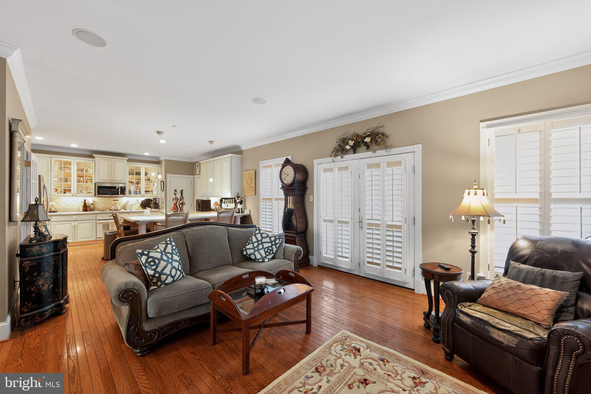 EAGLEVIEW - Residential