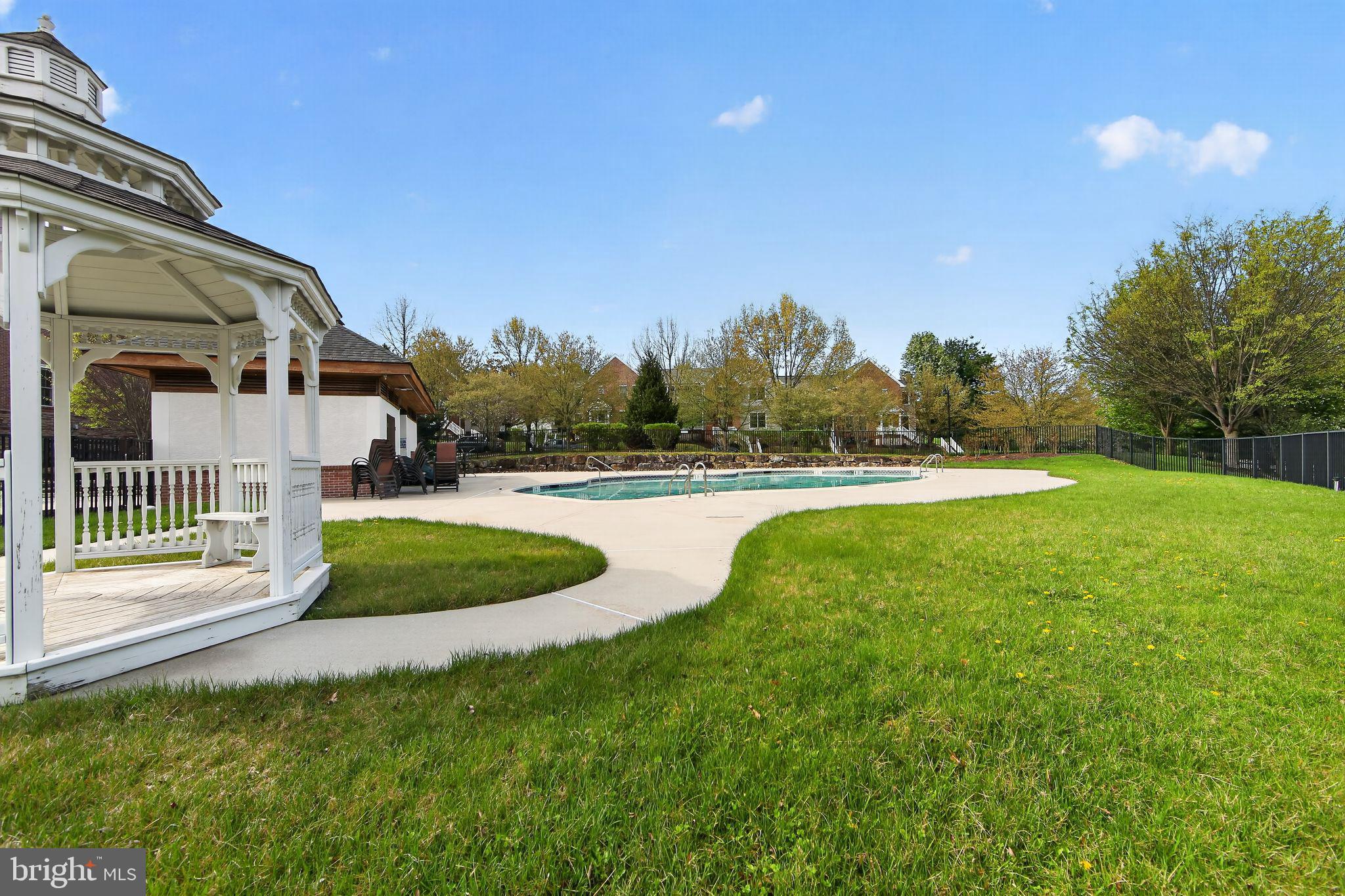 EAGLEVIEW - Residential