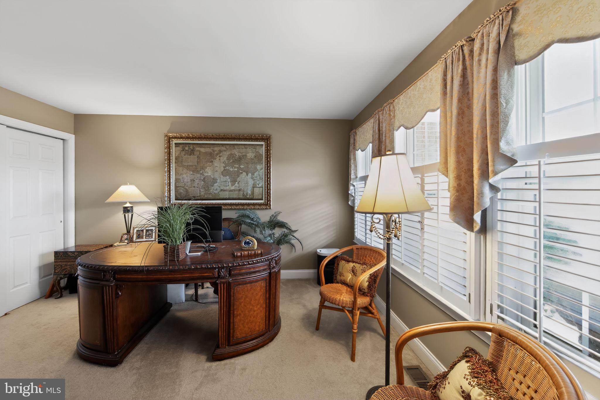 EAGLEVIEW - Residential