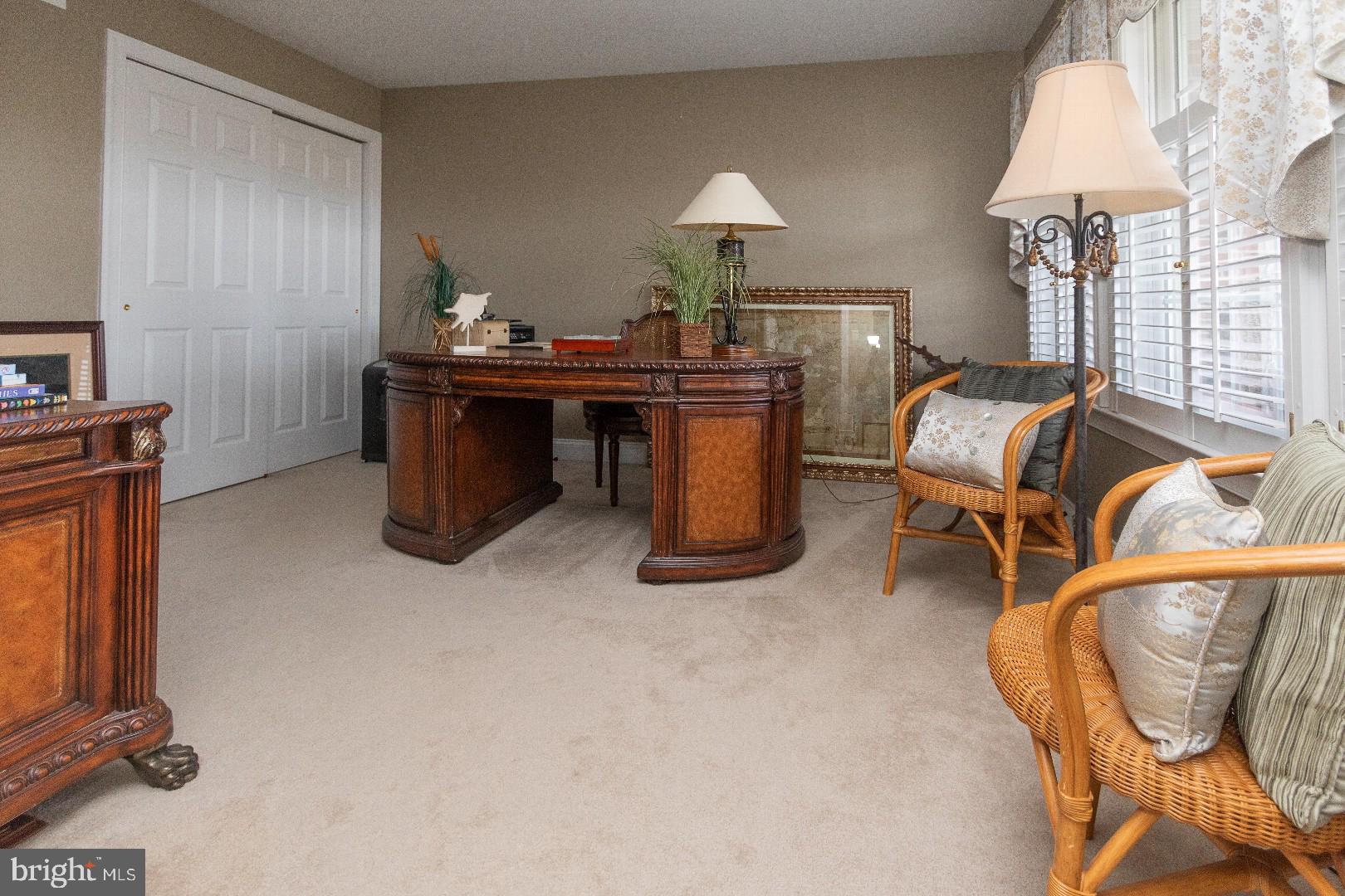 EAGLEVIEW - Residential