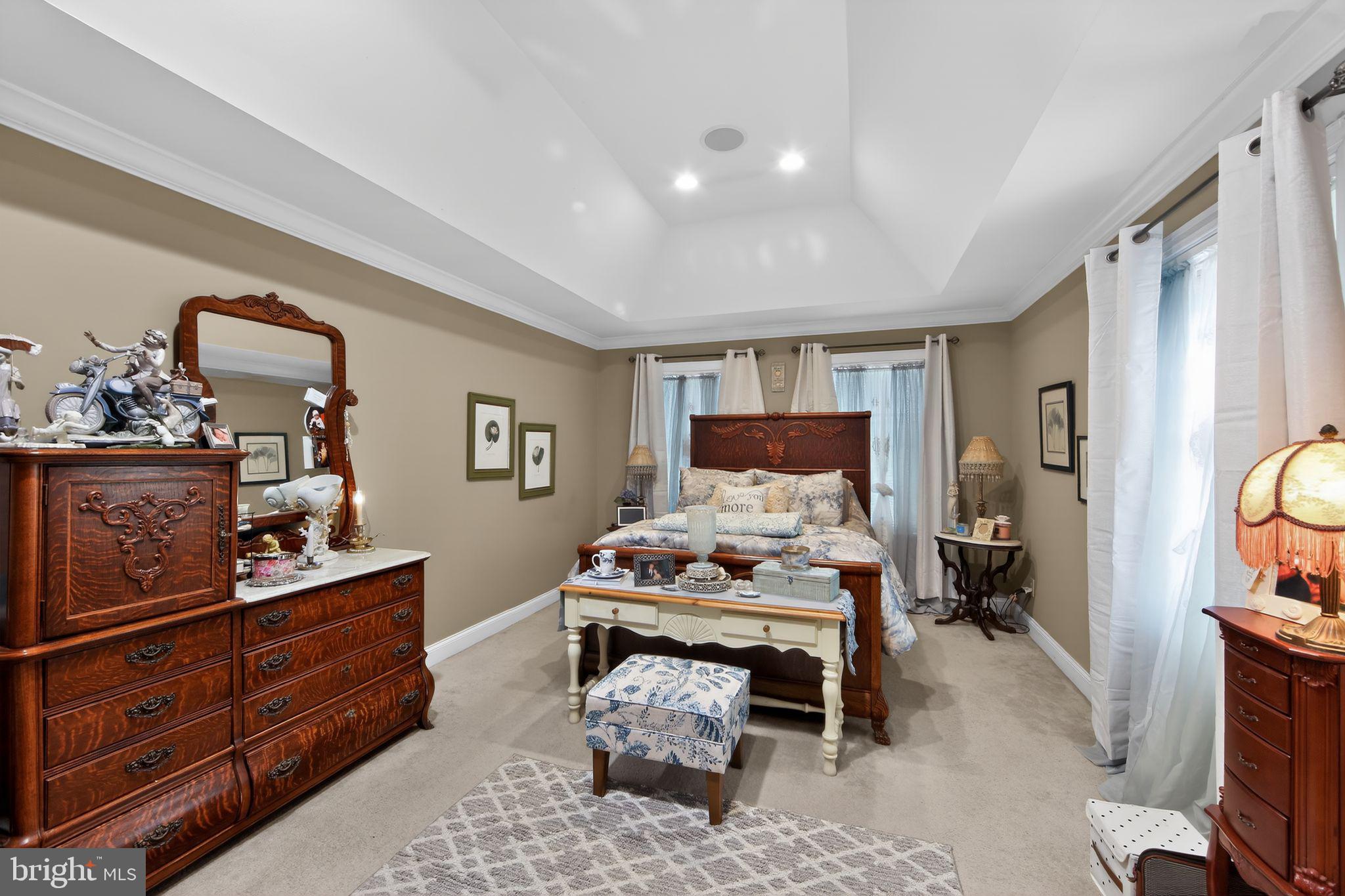 EAGLEVIEW - Residential