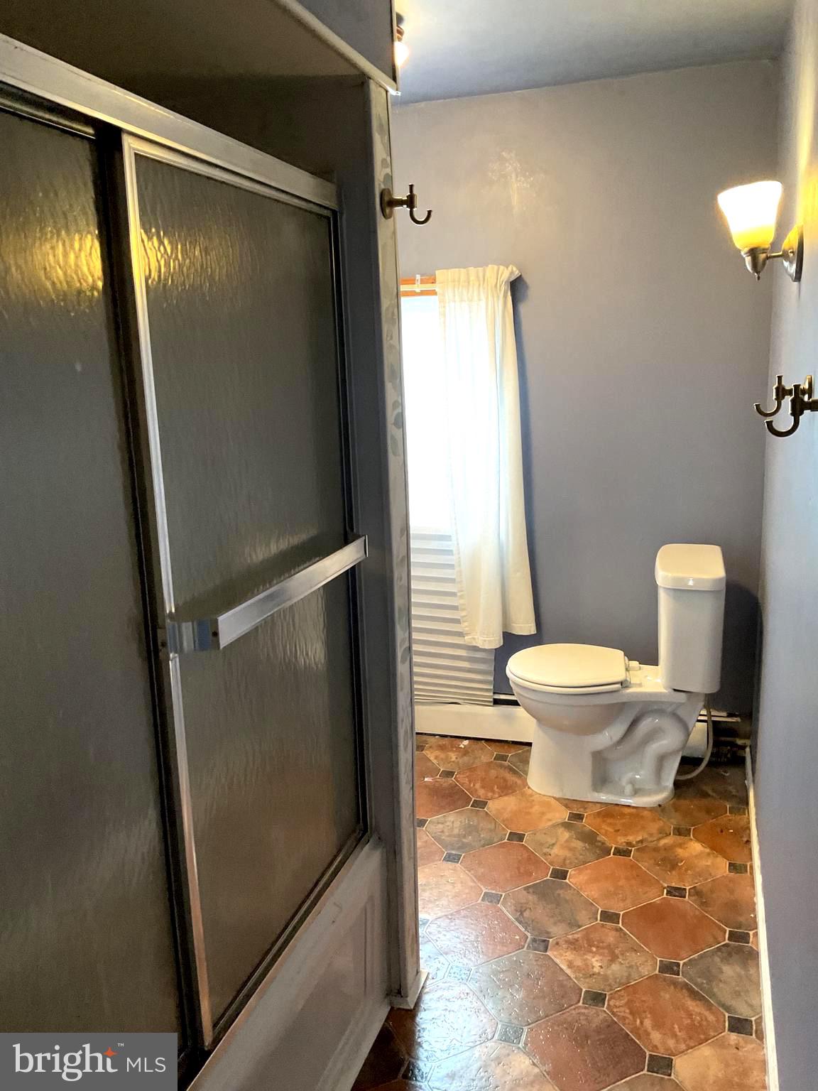 FRACKVILLE - Residential