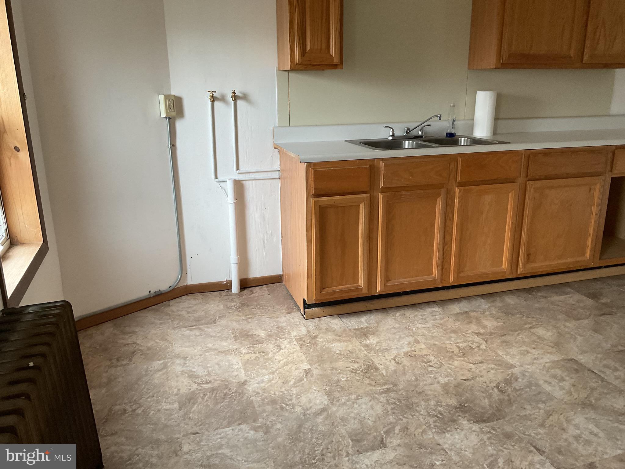 FRACKVILLE - Residential