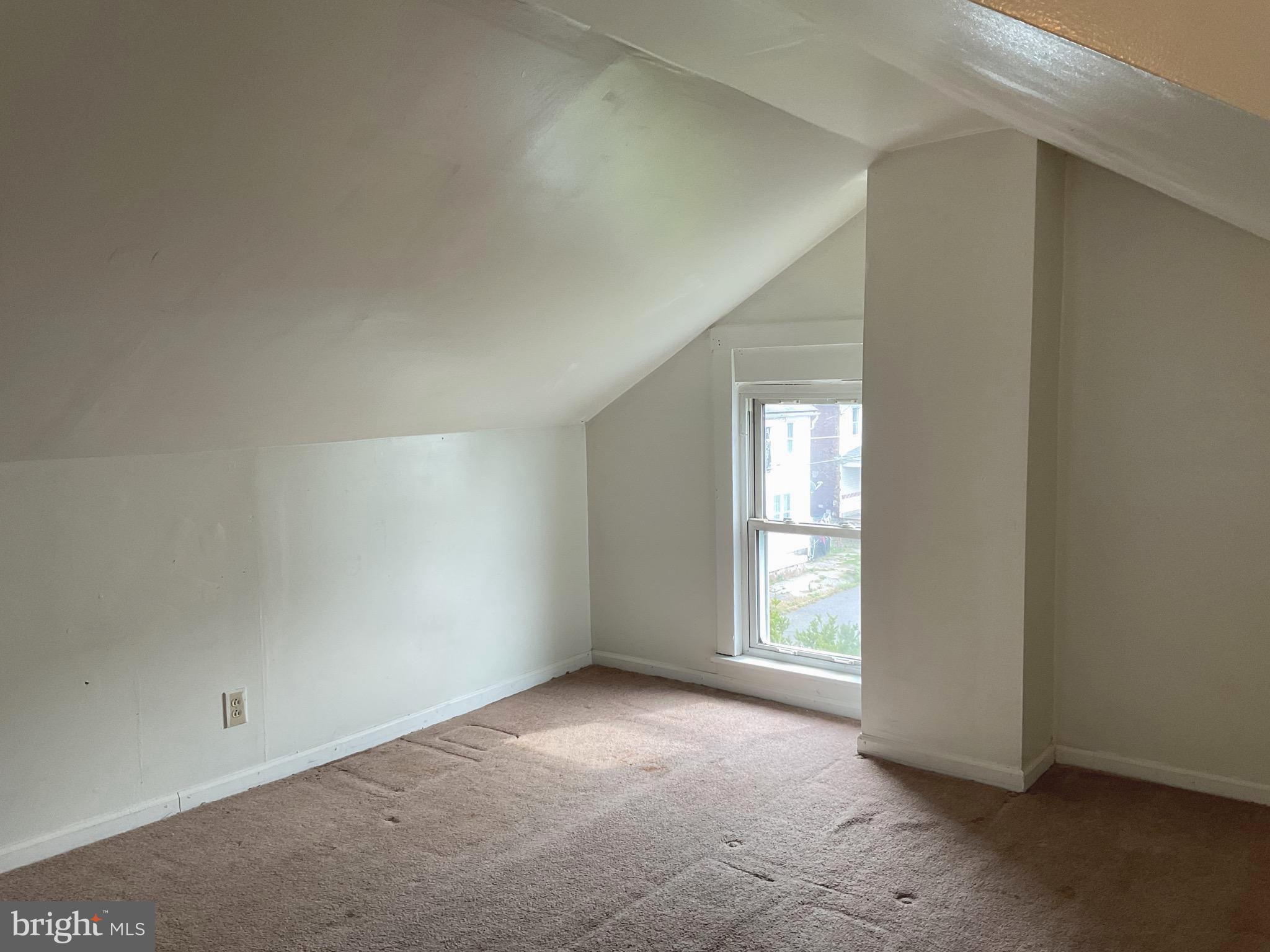 FRACKVILLE - Residential