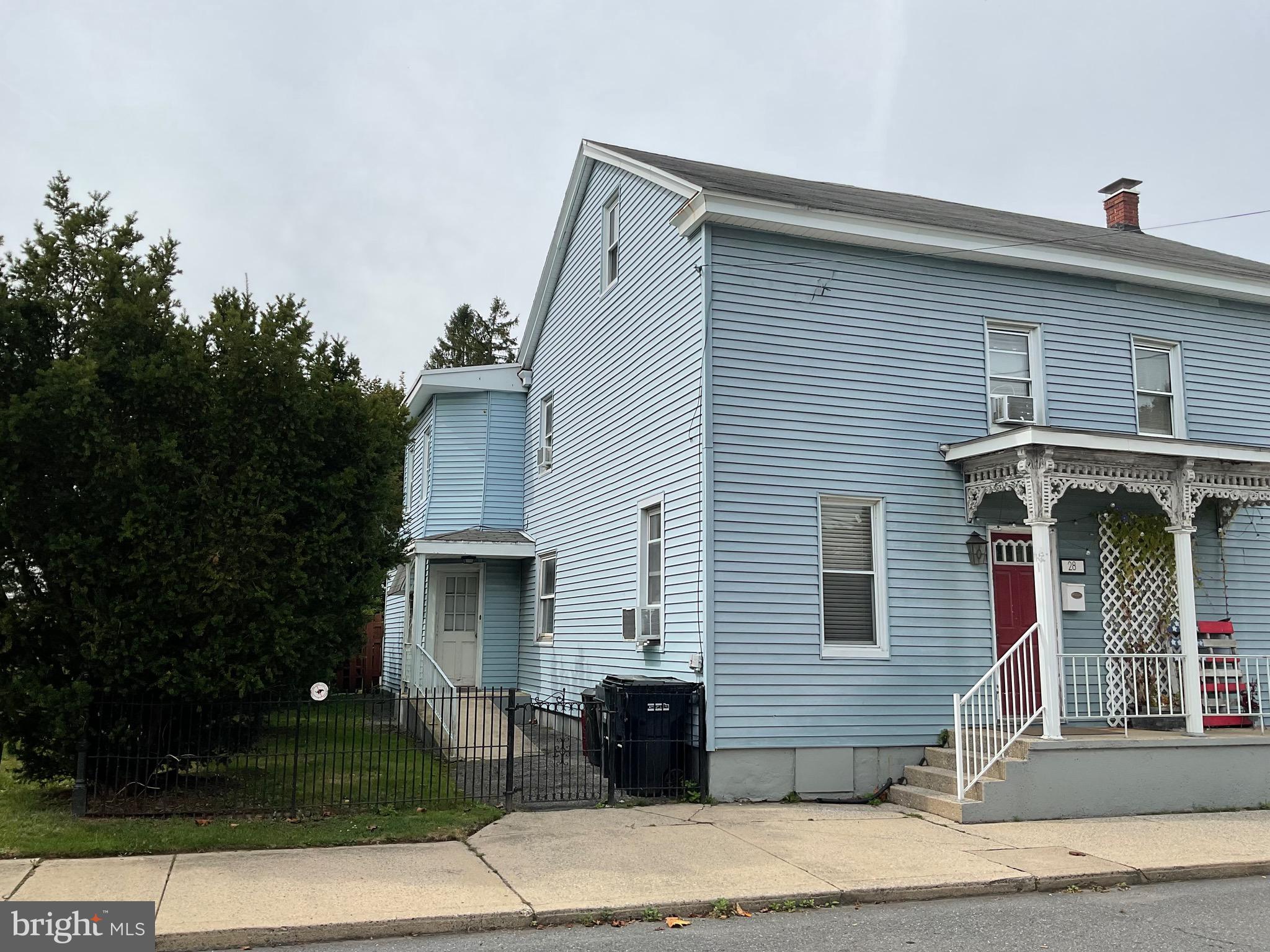 FRACKVILLE - Residential