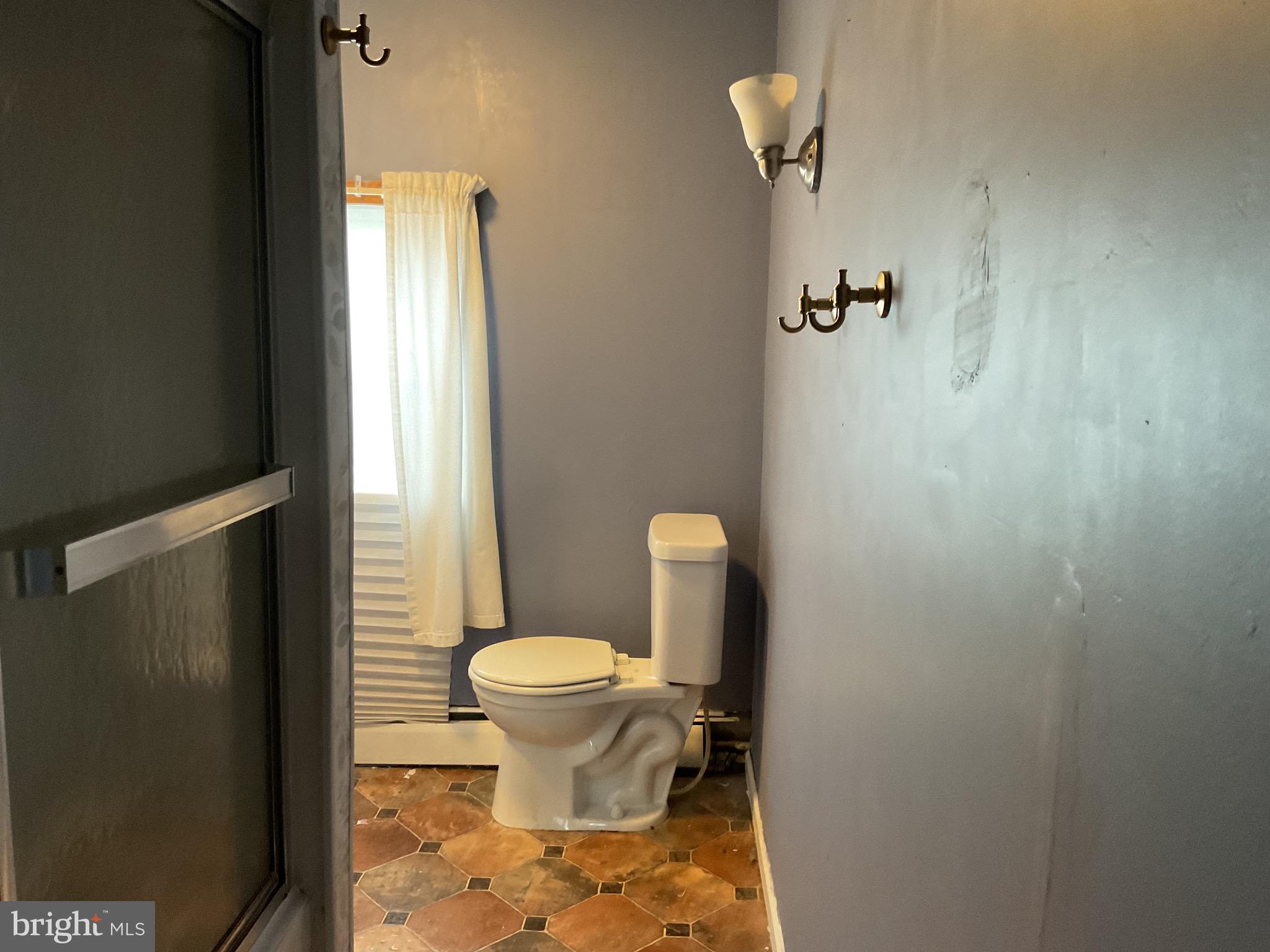 FRACKVILLE - Residential