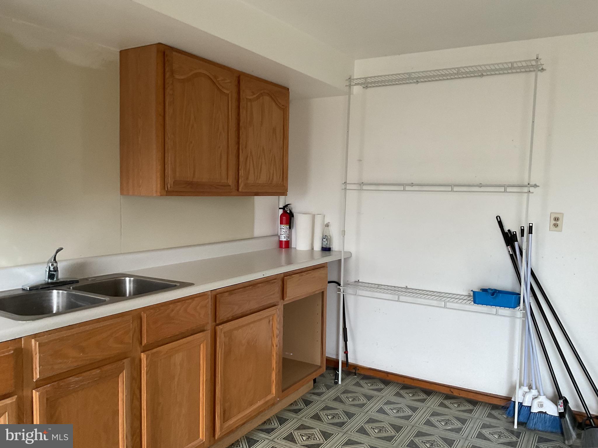 FRACKVILLE - Residential