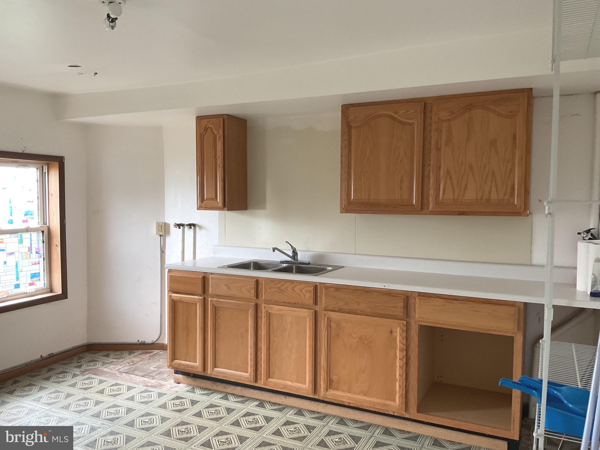 FRACKVILLE - Residential