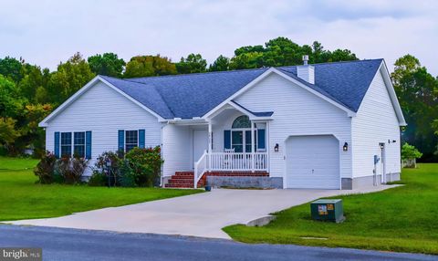 38027 DAVEY JONES BOULEVARD GREENBACKVILLE VA 23356