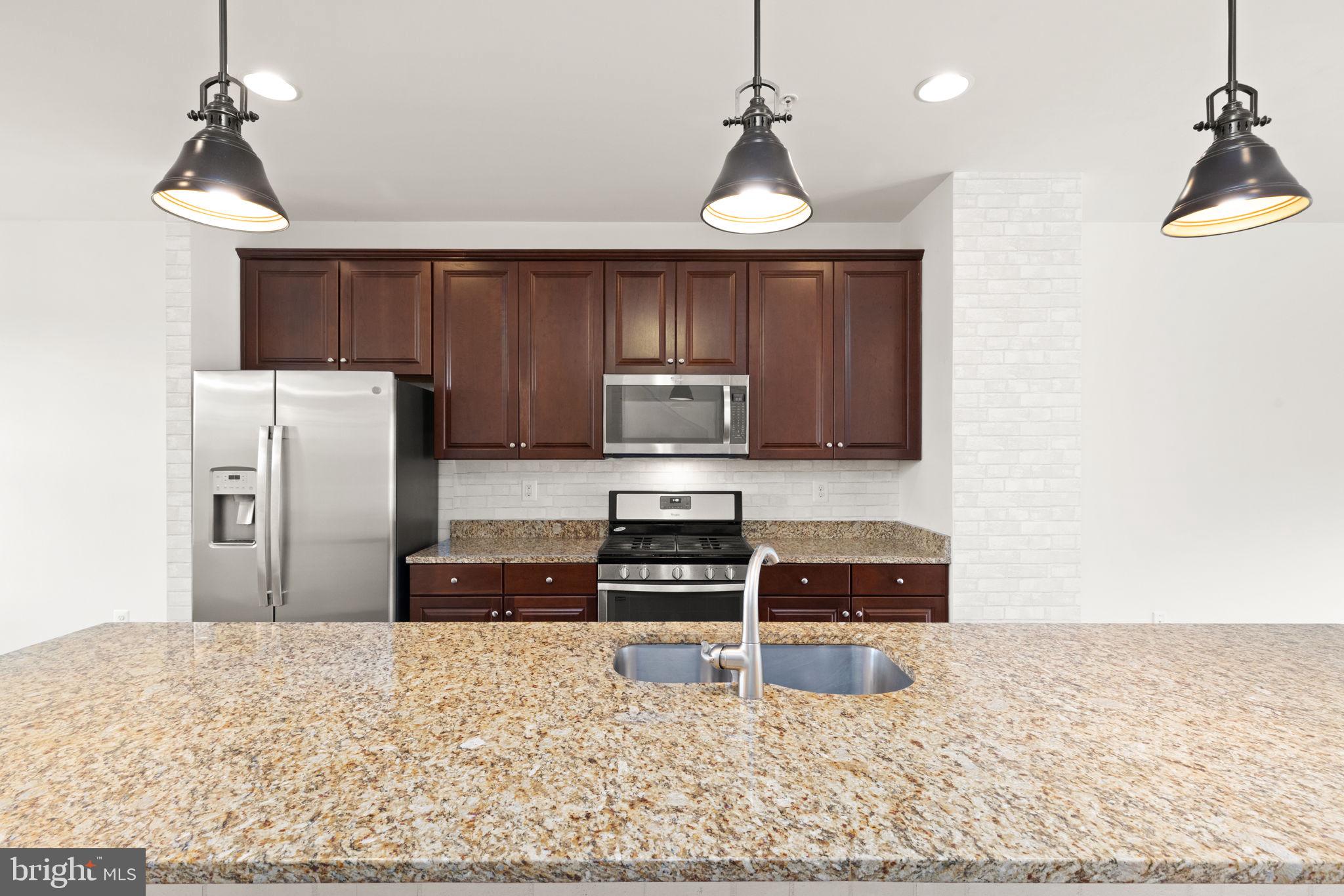 RESIDENCES AT QUARRY PLACE - Residential