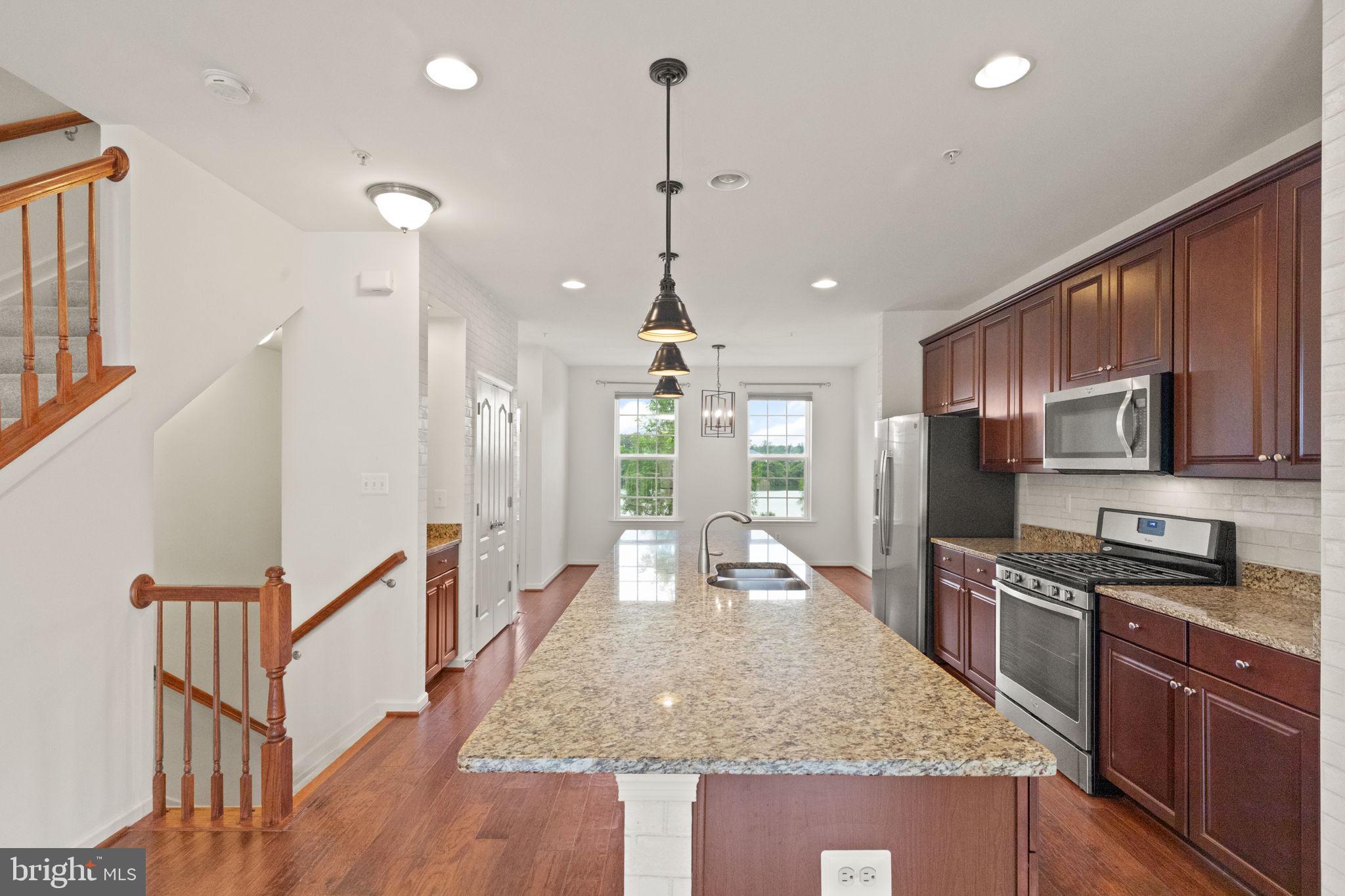 RESIDENCES AT QUARRY PLACE - Residential