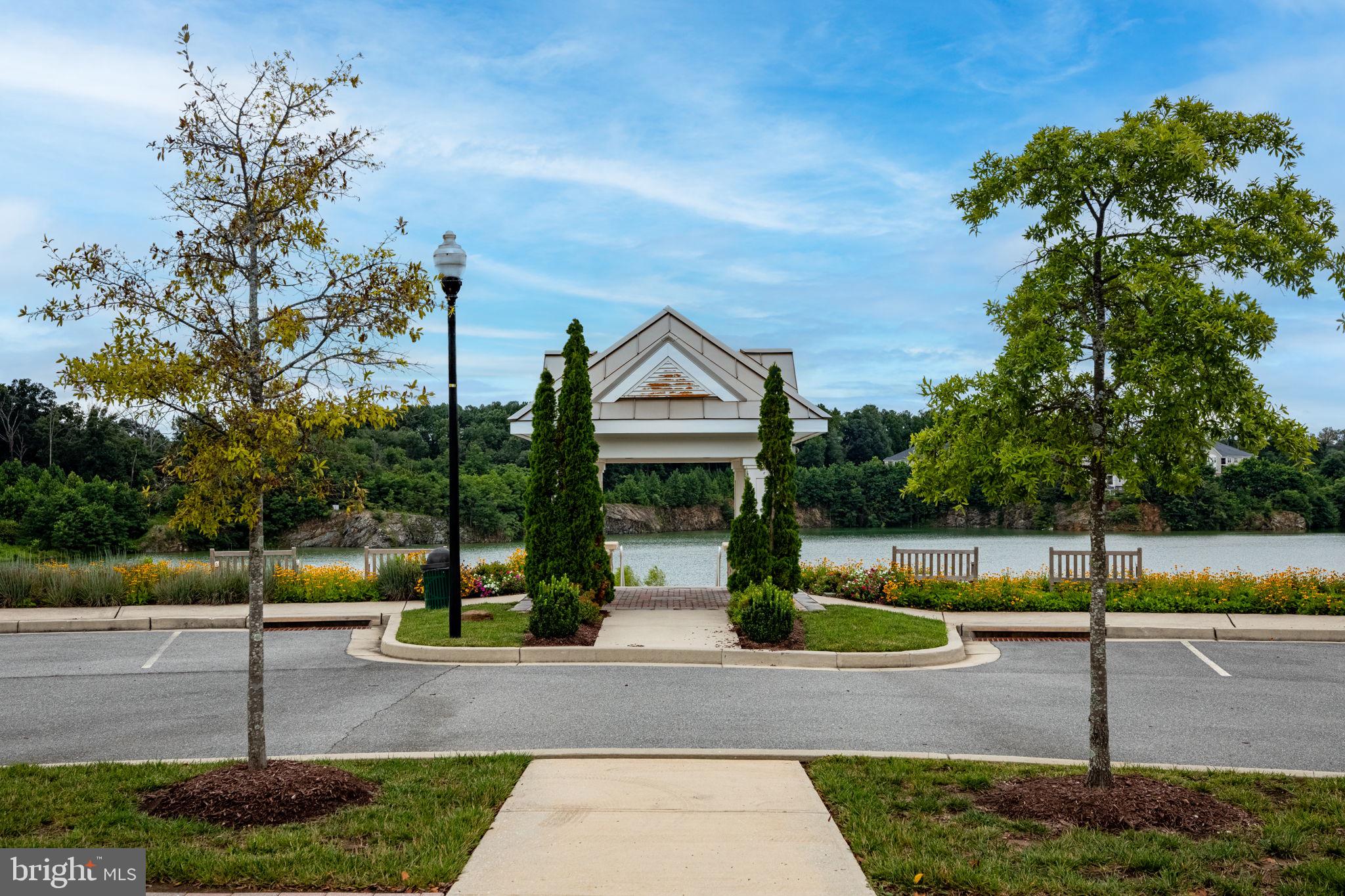 RESIDENCES AT QUARRY PLACE - Residential