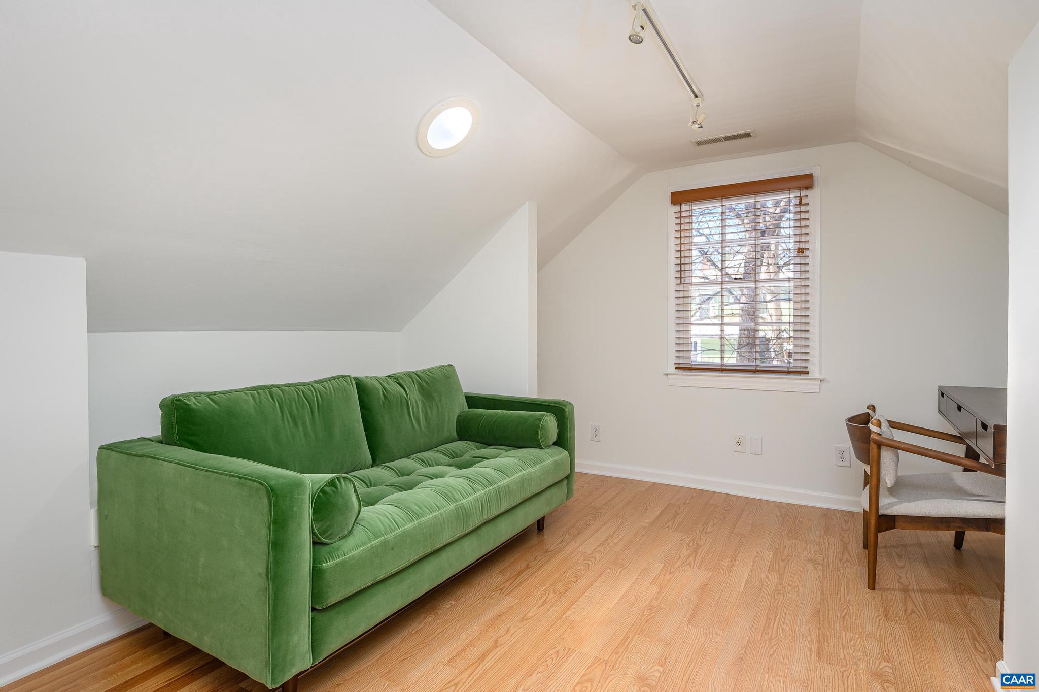 LOCUST GROVE - Residential