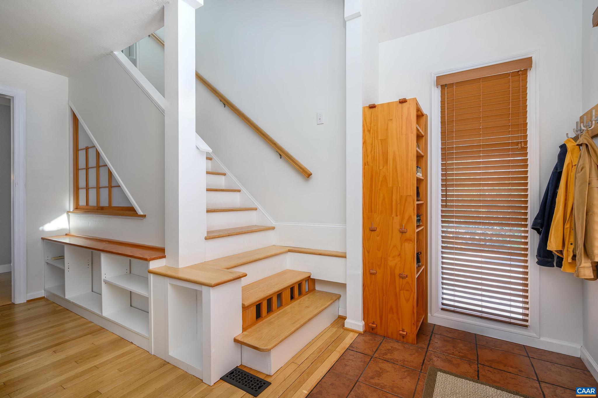 LOCUST GROVE - Residential