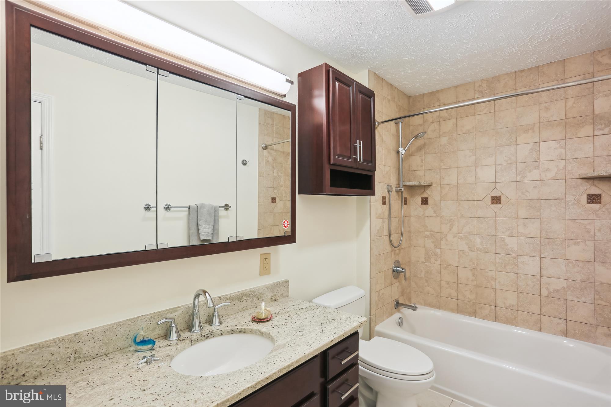 DUFIEF MILL ESTATES - Residential