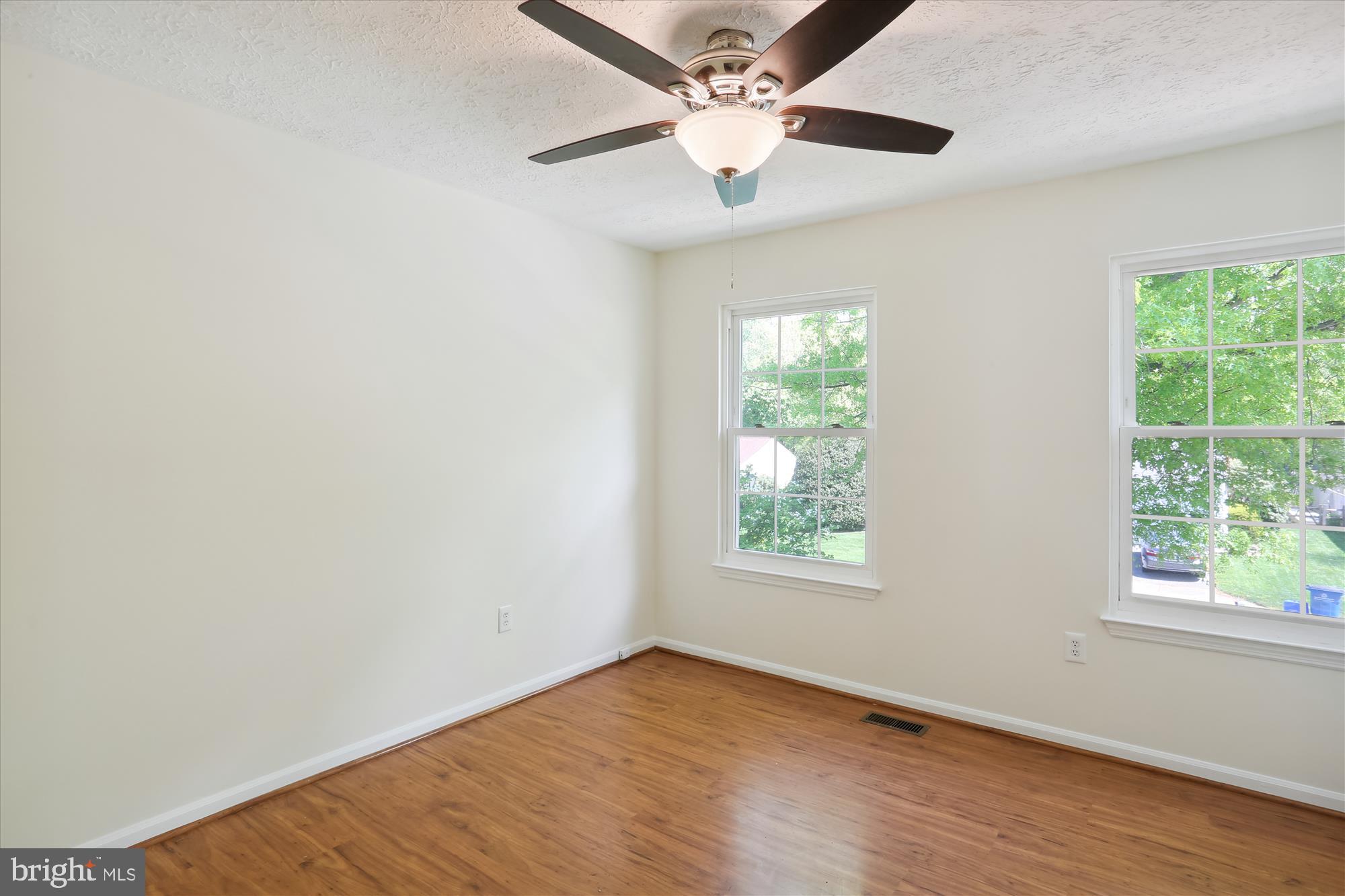 DUFIEF MILL ESTATES - Residential