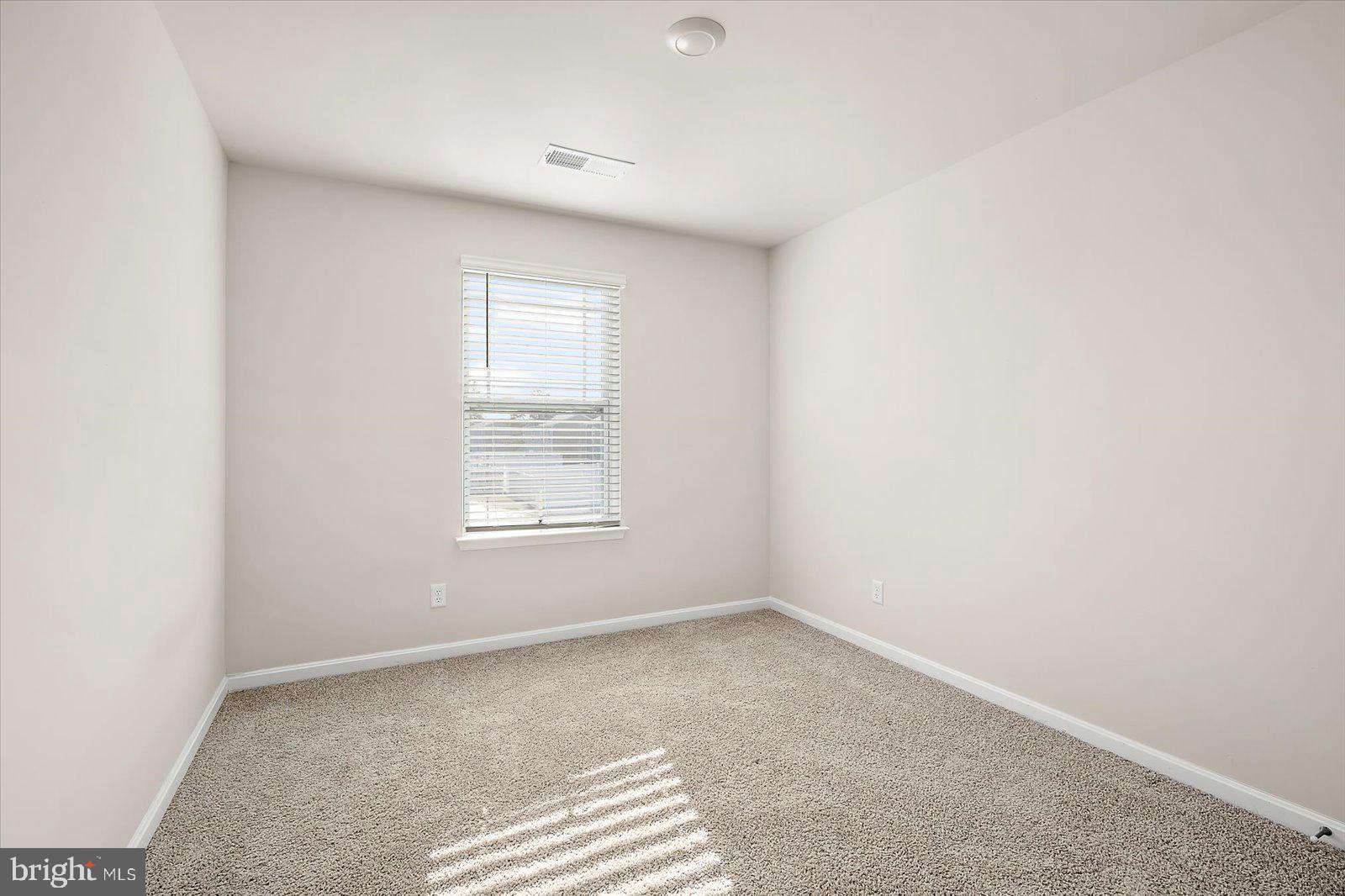 HUNTINGFIELDS - Residential