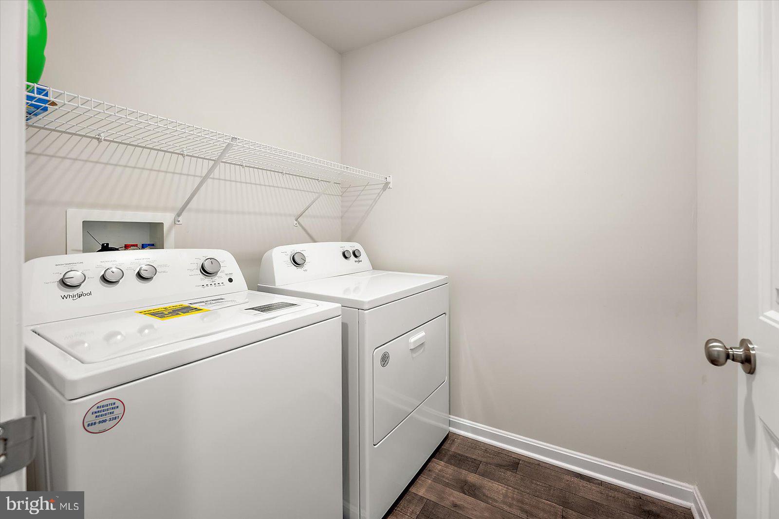 HUNTINGFIELDS - Residential