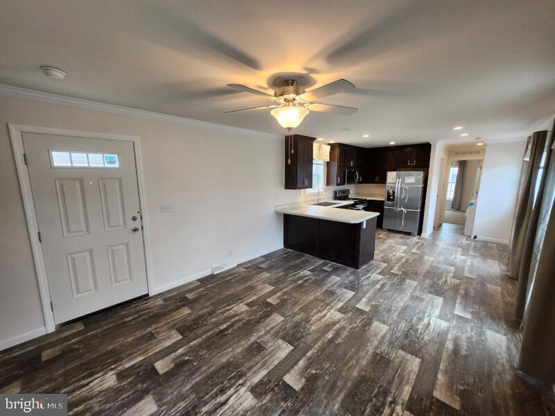 PENNWOOD CROSSING - Residential