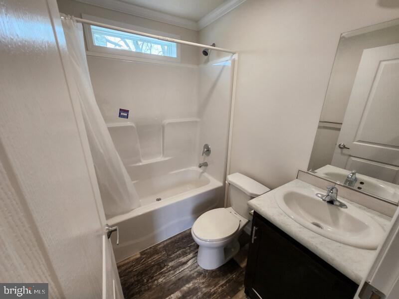PENNWOOD CROSSING - Residential