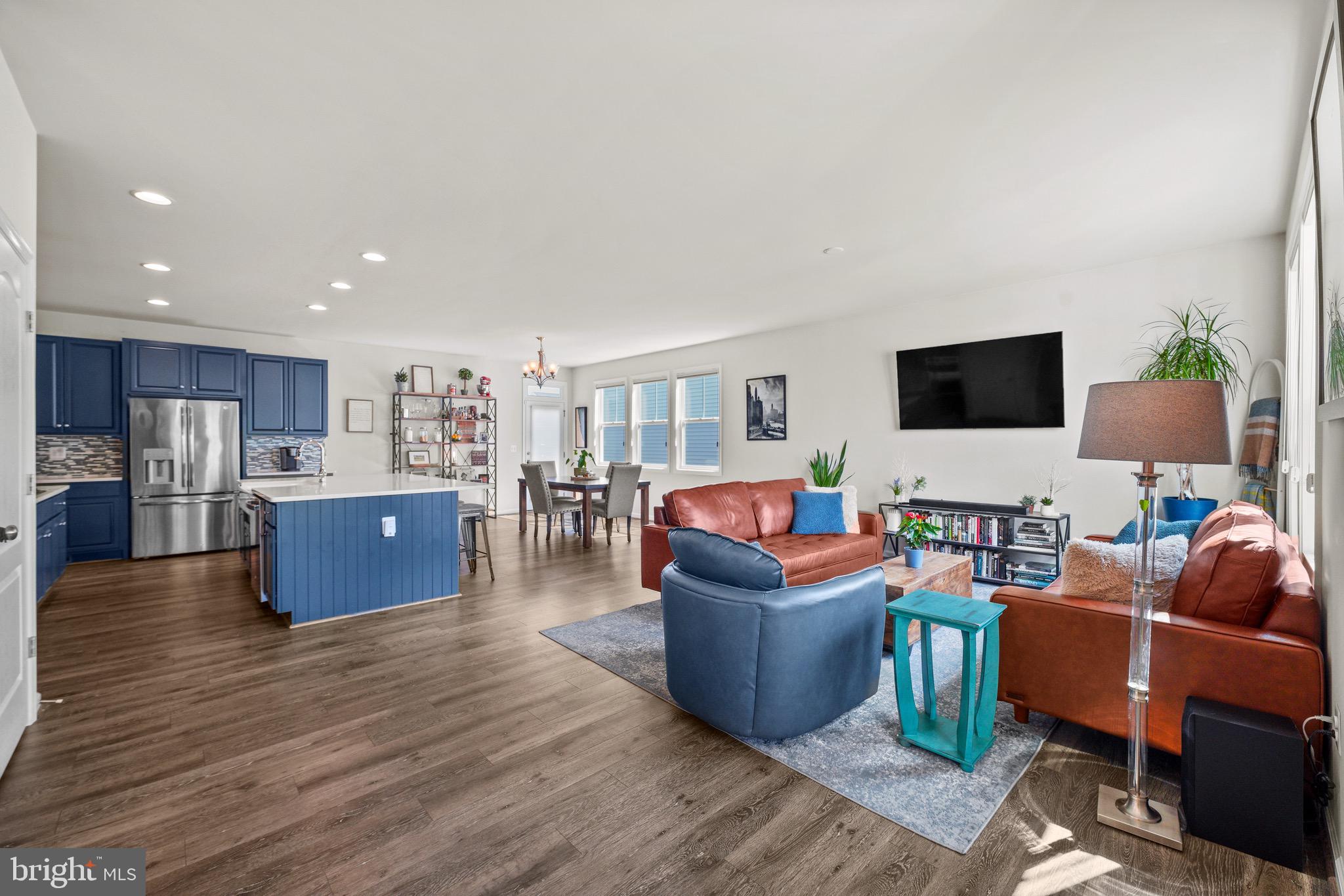 EMBREY MILL - Residential Lease