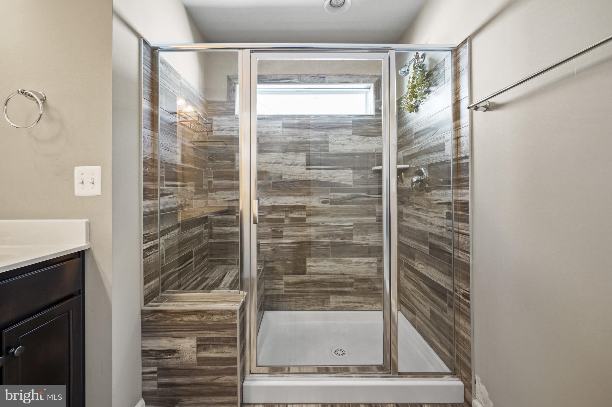 EMBREY MILL - Residential Lease