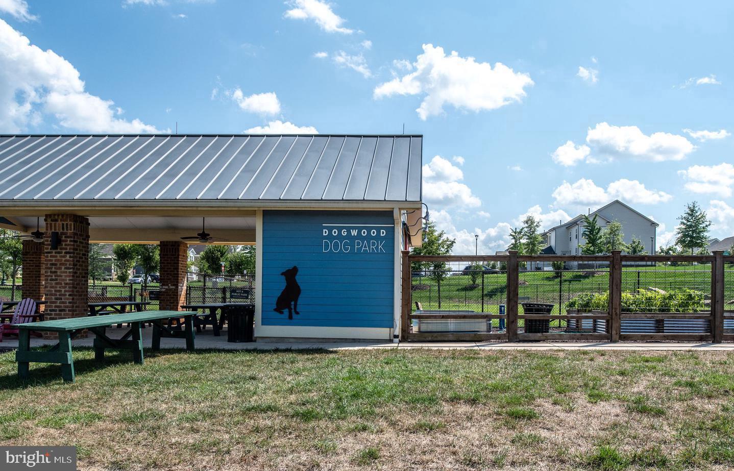 EMBREY MILL - Residential Lease