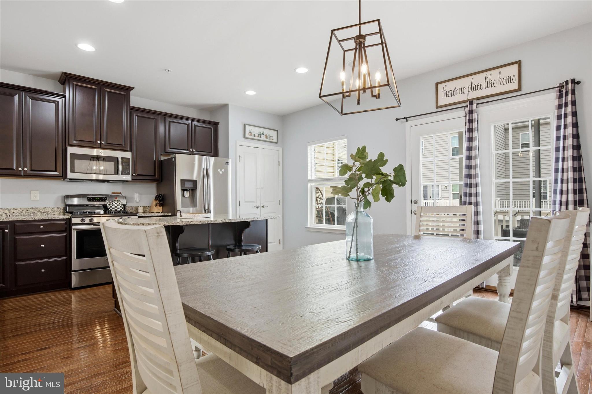 FILLMORE VILLAGE - Residential