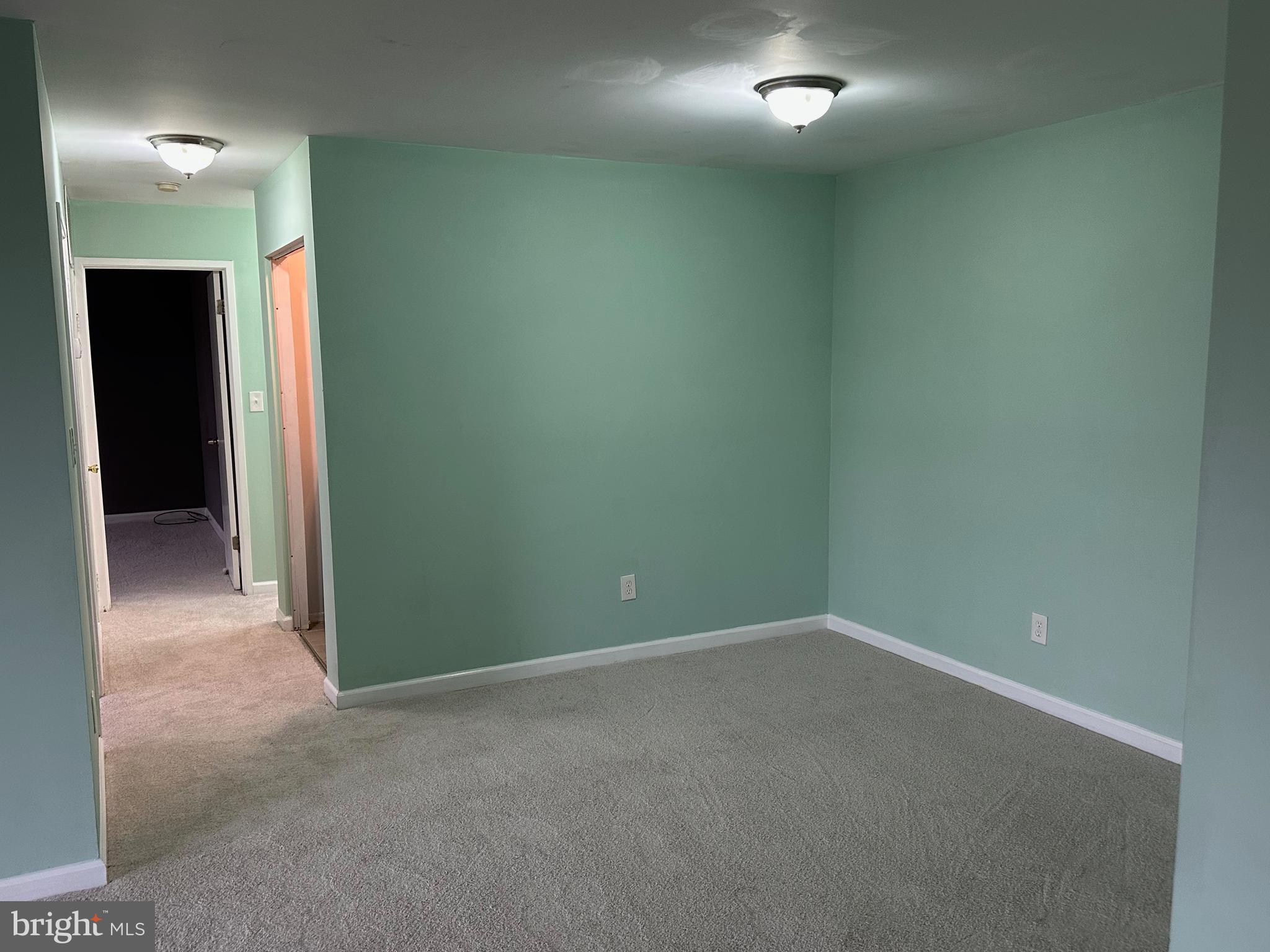 JEFFERSON MEWS - Residential