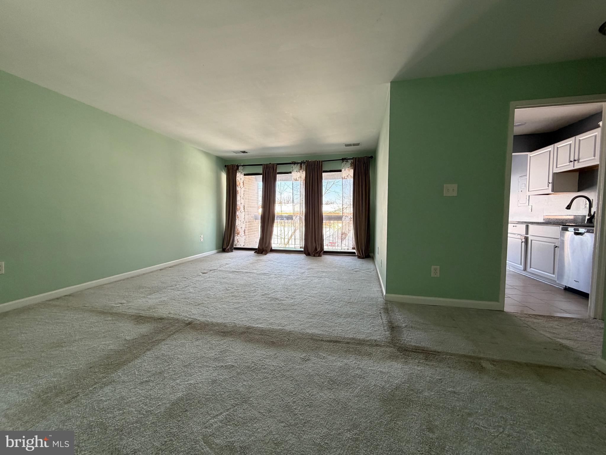 JEFFERSON MEWS - Residential