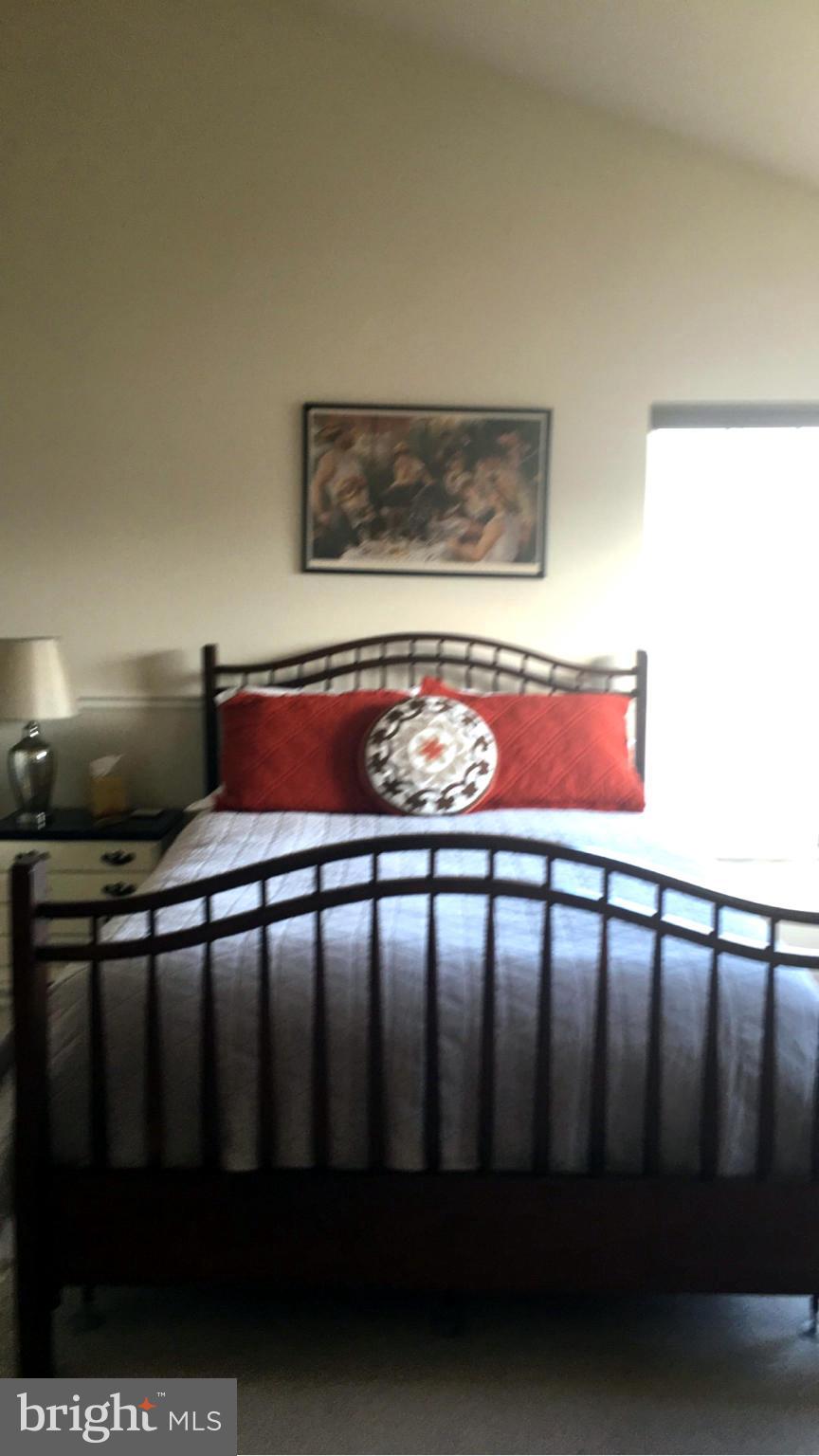 PEMBROOKE - Residential Lease