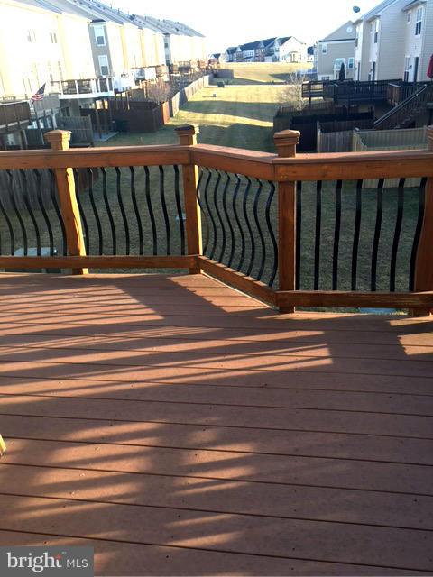 PEMBROOKE - Residential Lease