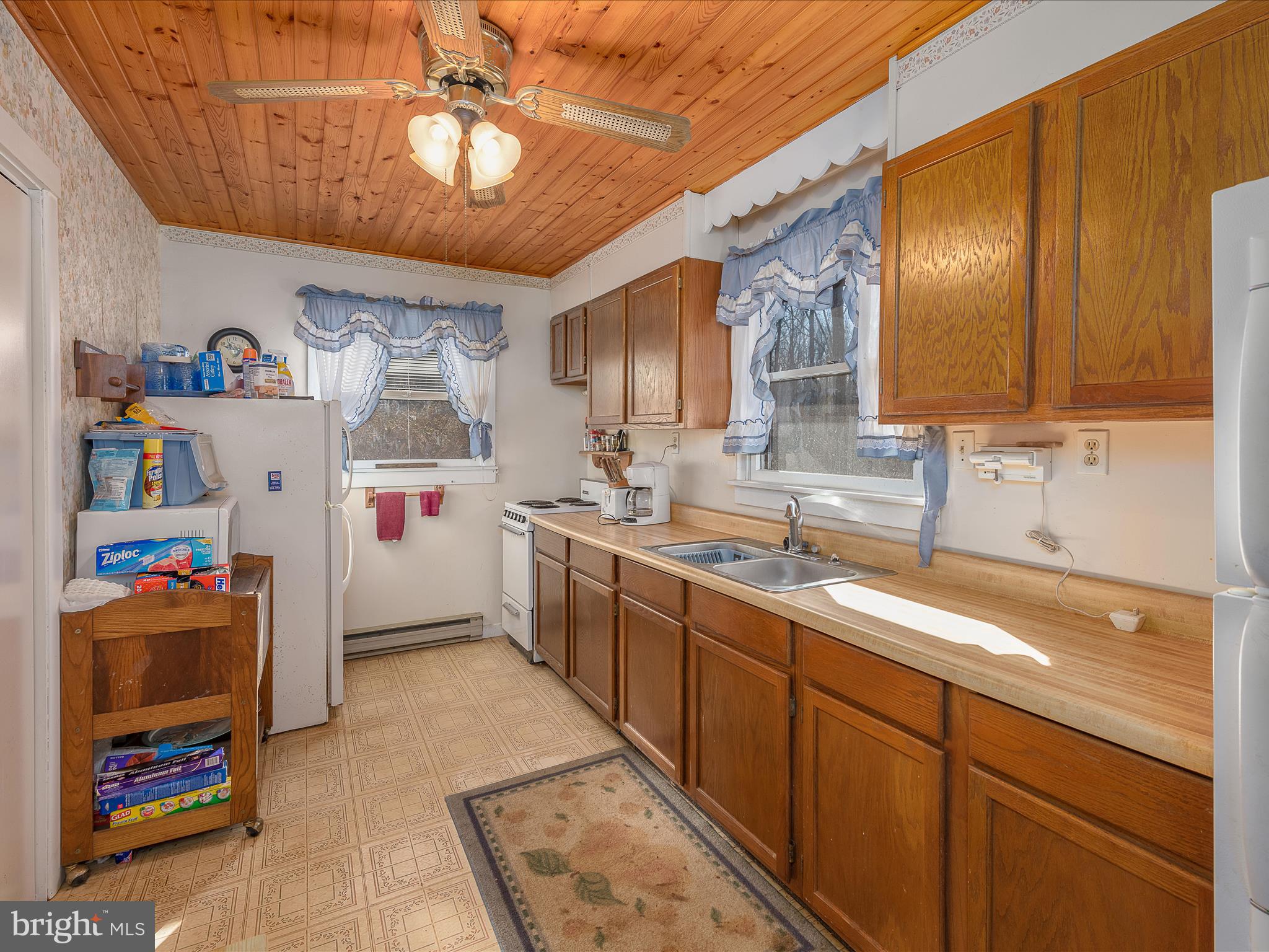 ROUSE MOUNTAIN - Residential