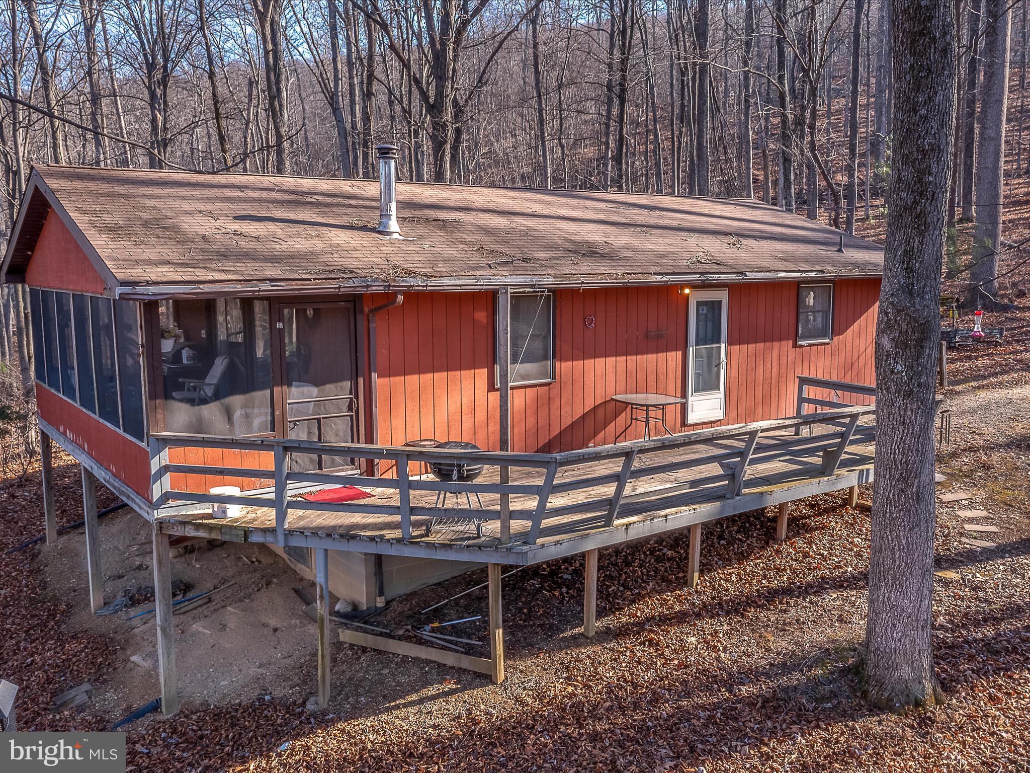 ROUSE MOUNTAIN - Residential