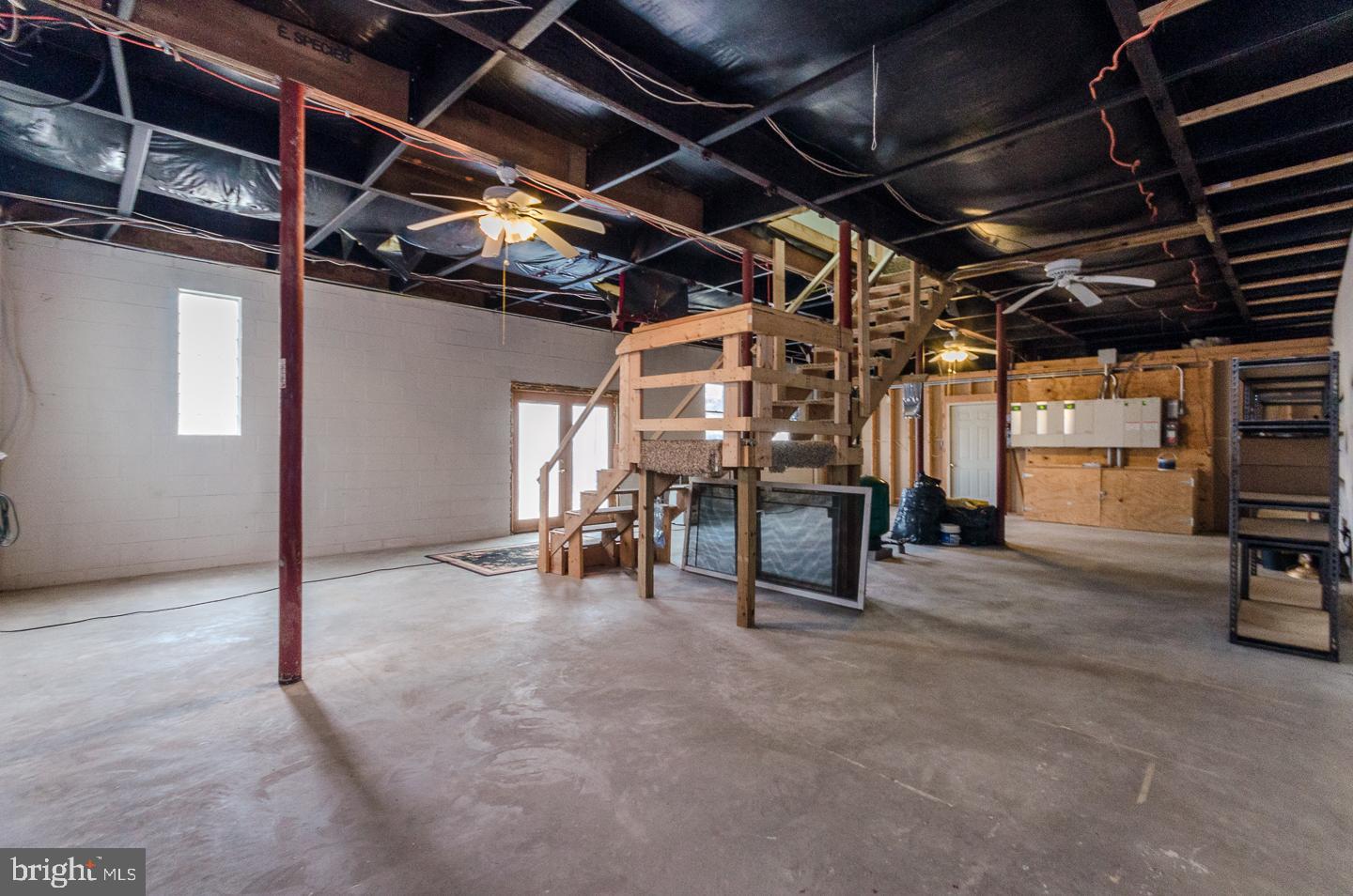 SOMERSET - Residential