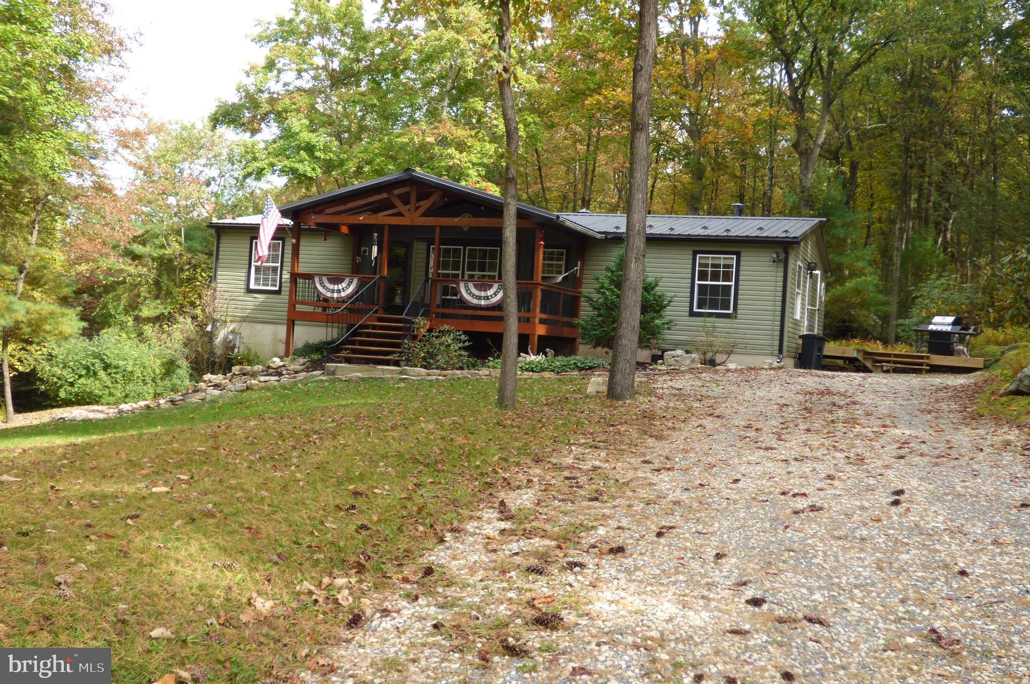 121 RETREAT ROAD