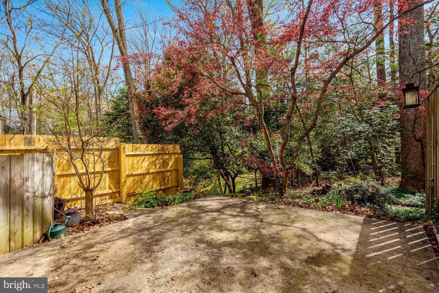 LONG BRANCH ESTATES - Residential Lease