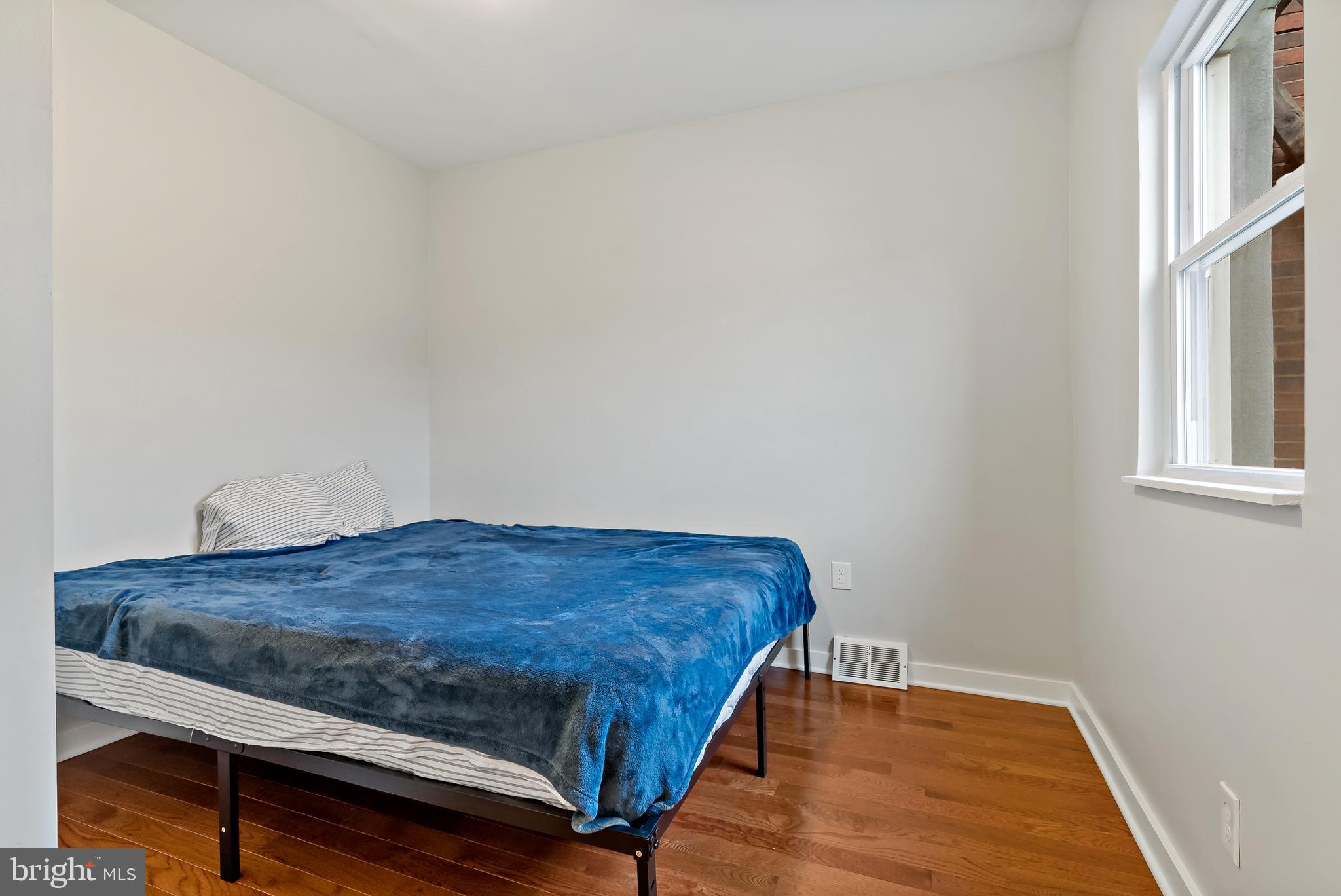 NEWBOLD - Residential Lease