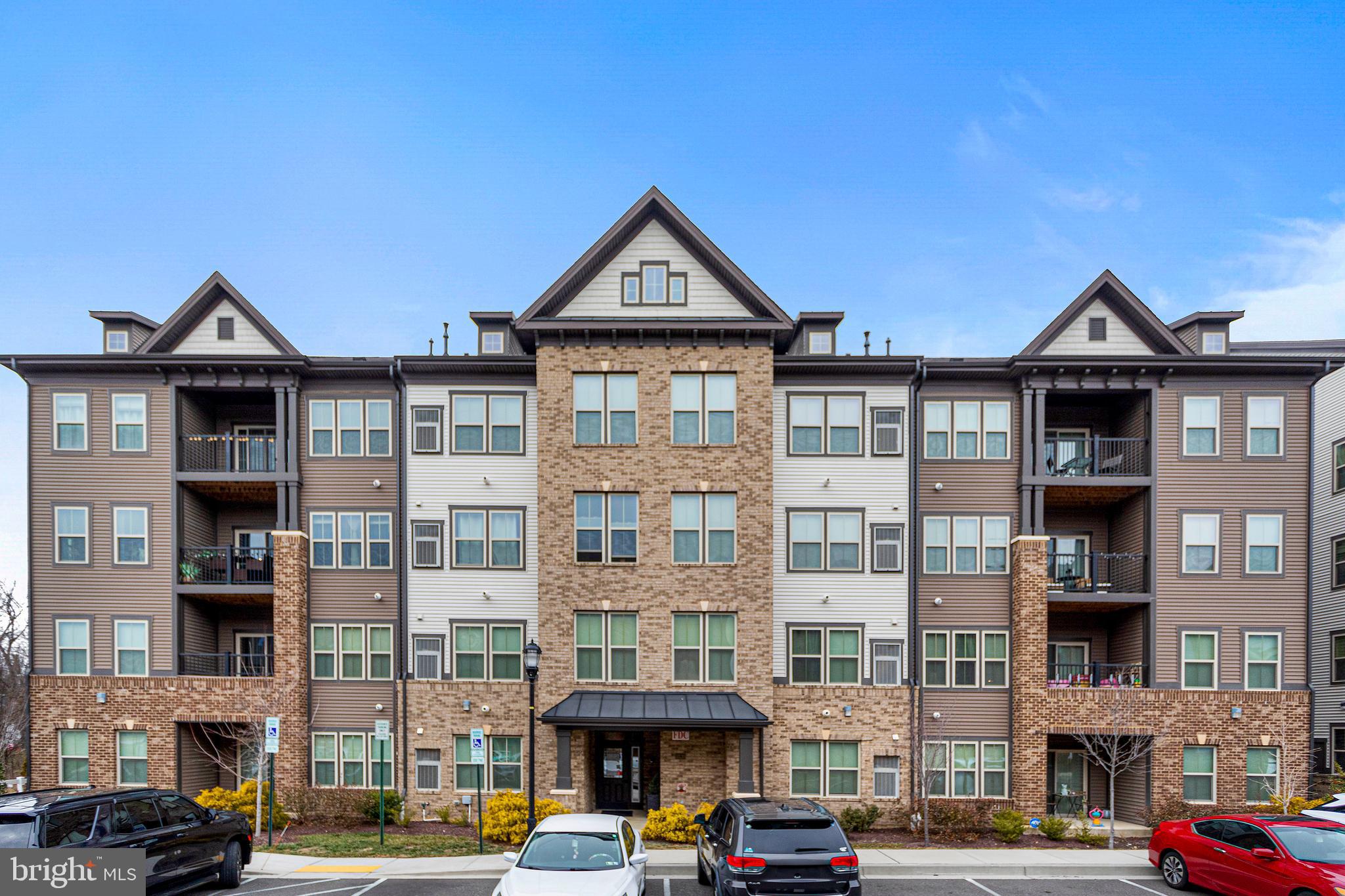 10120 SEATTLE SLEW LANE P