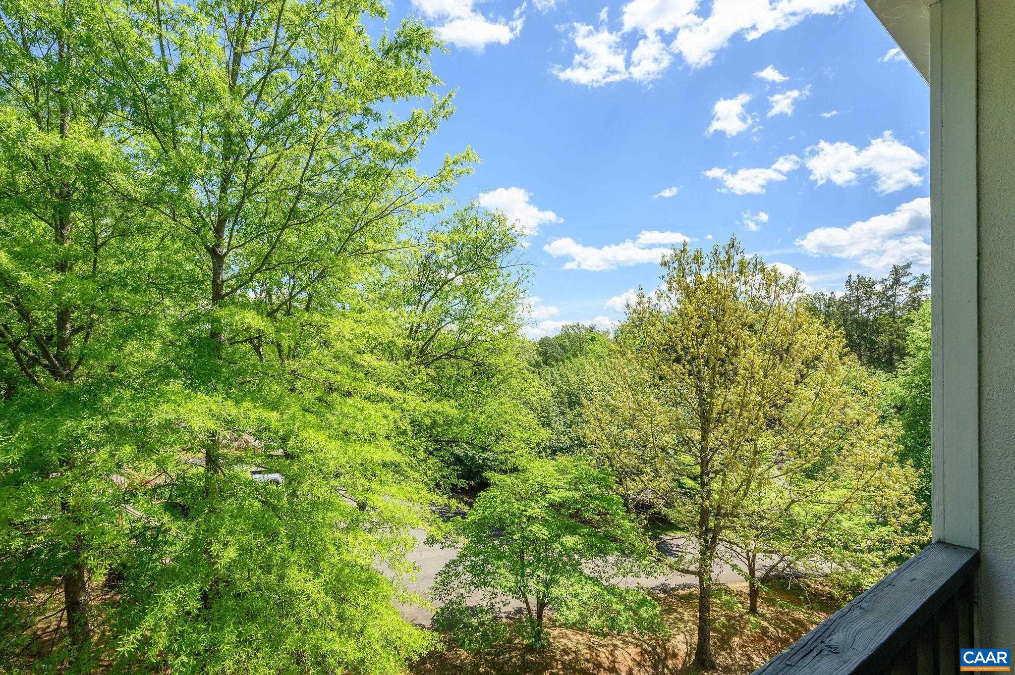CEDARS COURT - Residential