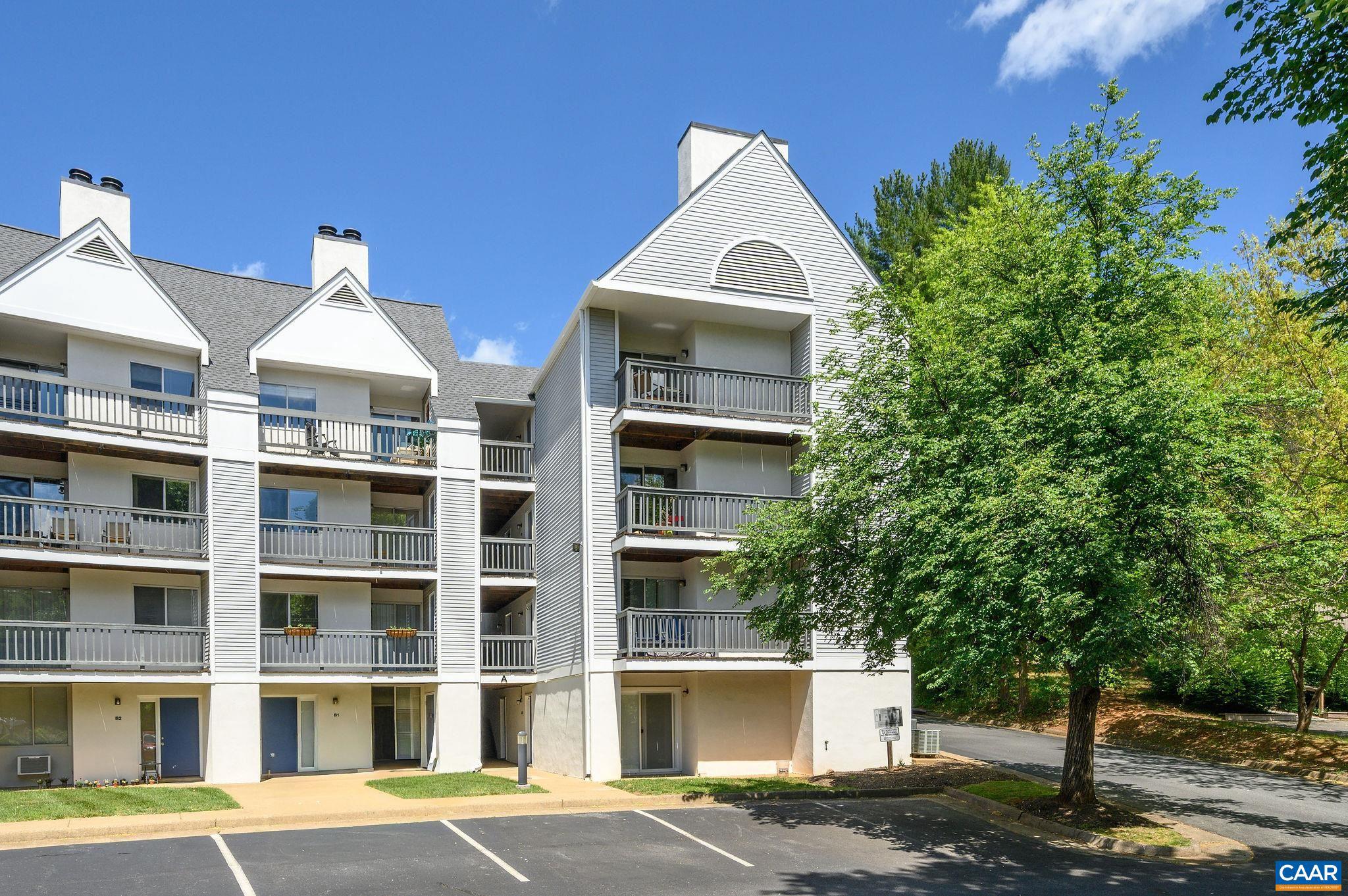 CEDARS COURT - Residential