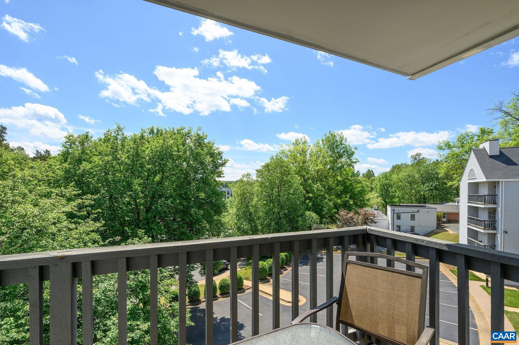 CEDARS COURT - Residential