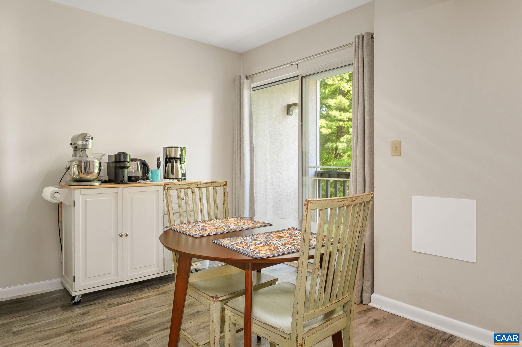 CEDARS COURT - Residential