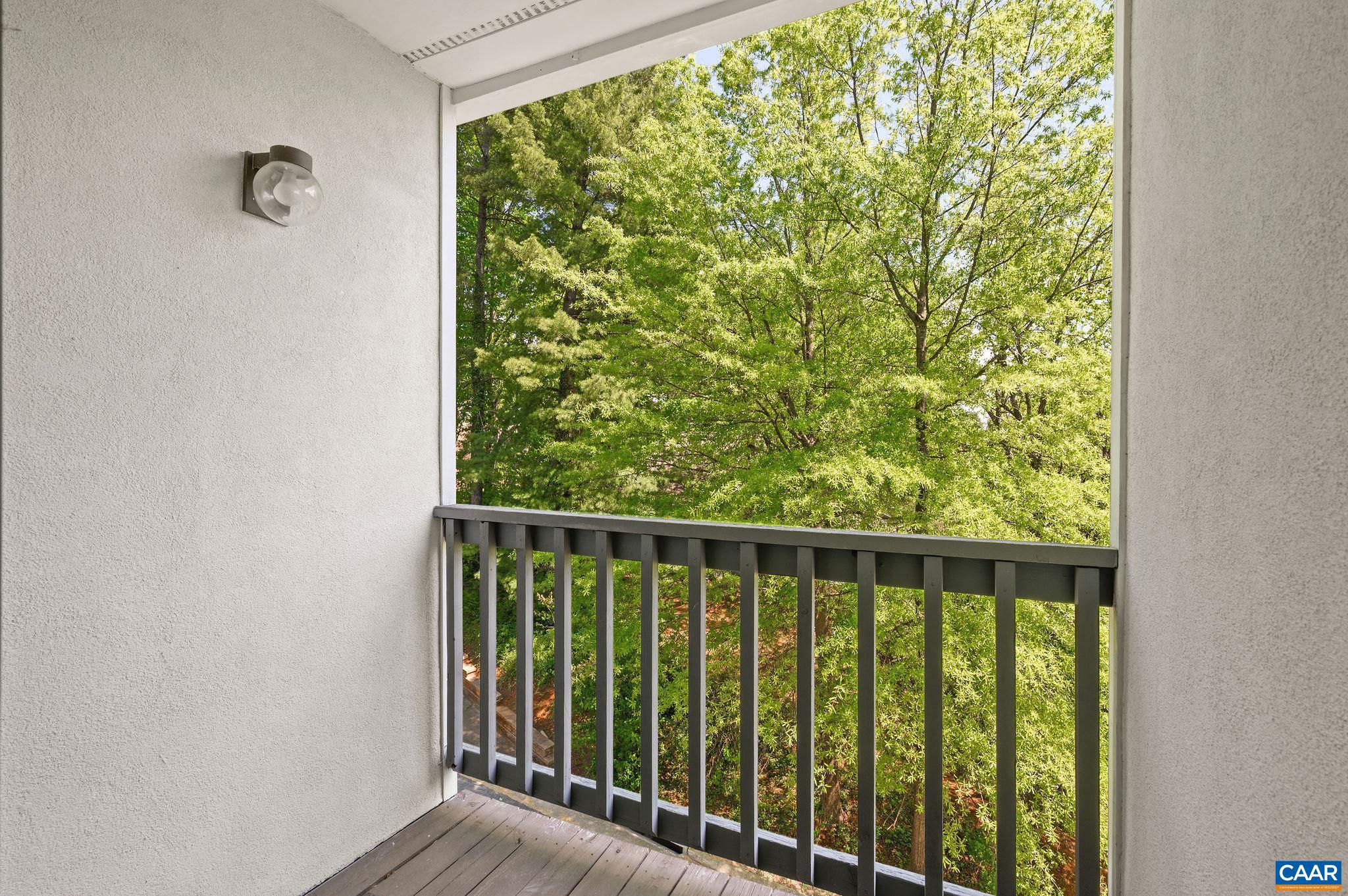CEDARS COURT - Residential