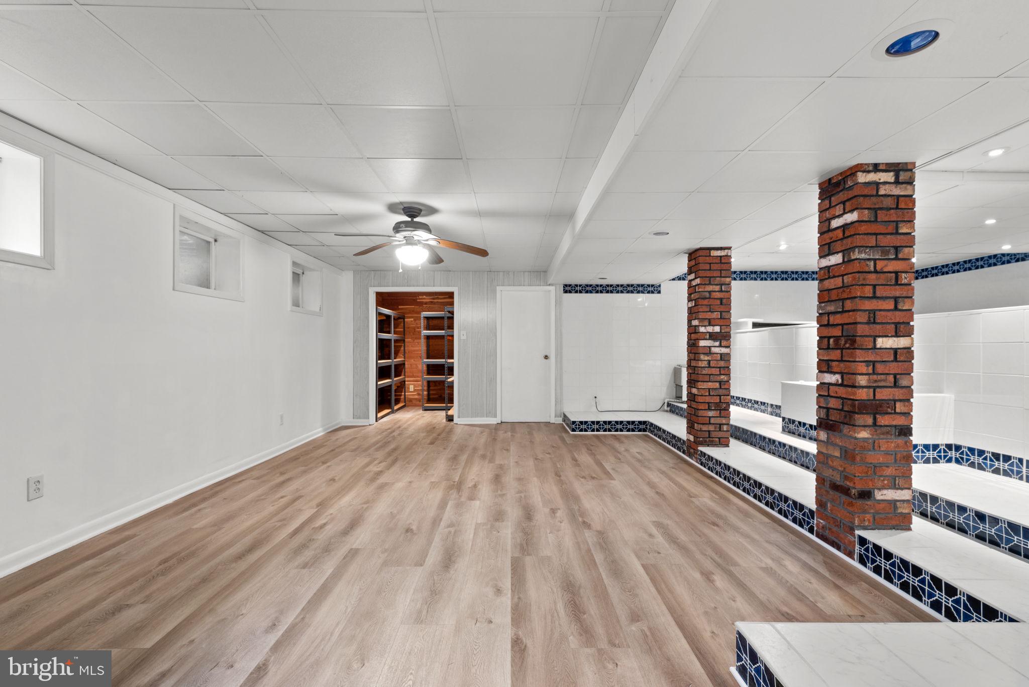 GLENWOOD ESTATES - Residential