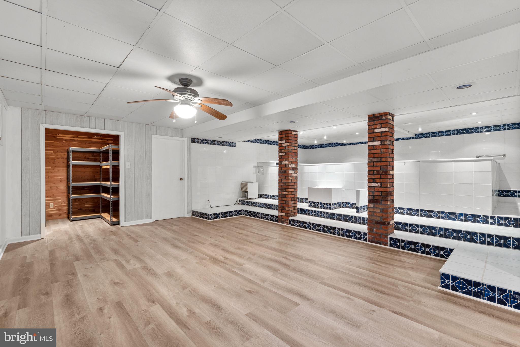 GLENWOOD ESTATES - Residential